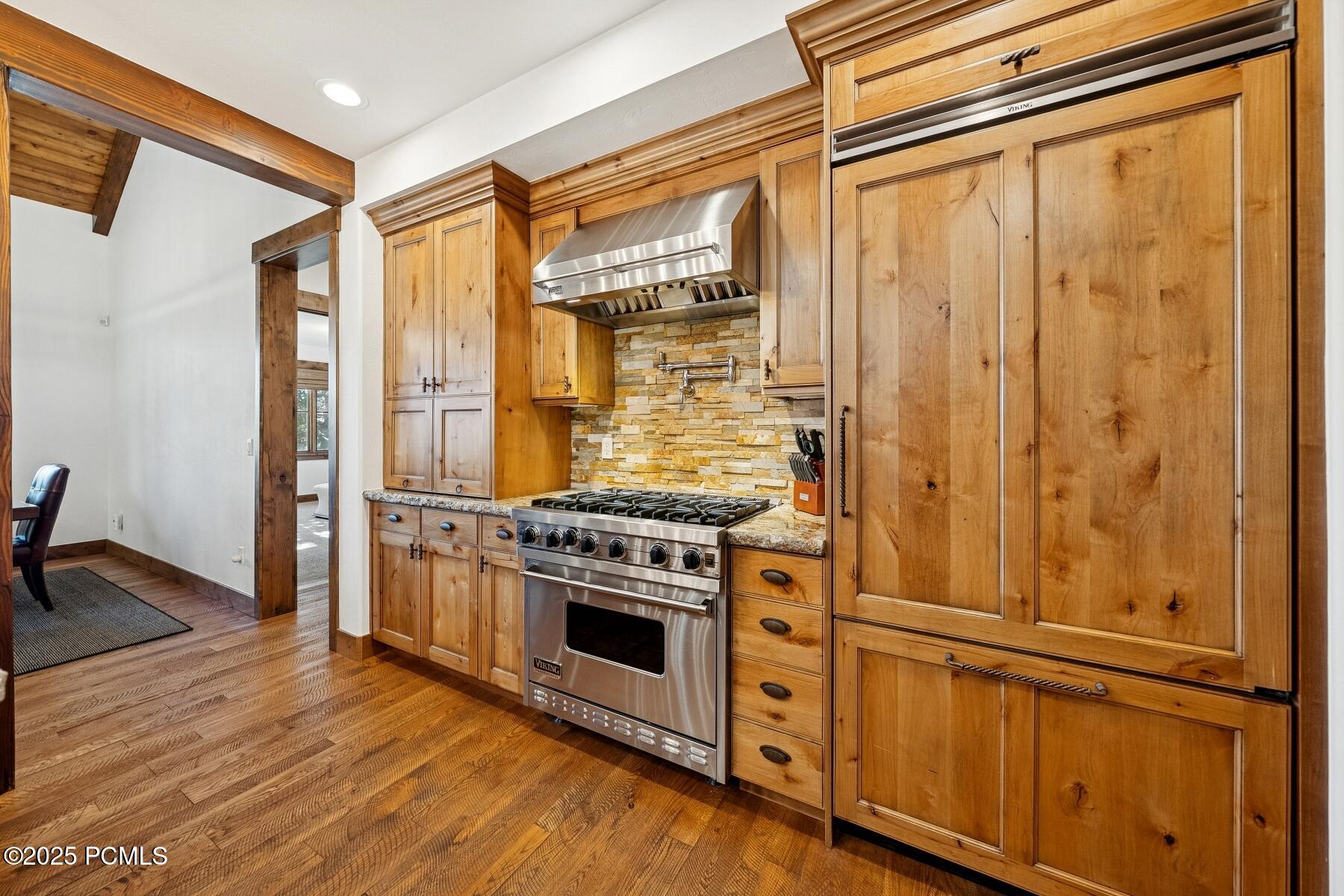 Park City, Utah 84098, United States, 3 Bedrooms Bedrooms, ,4 BathroomsBathrooms,Residential,Pending,230941