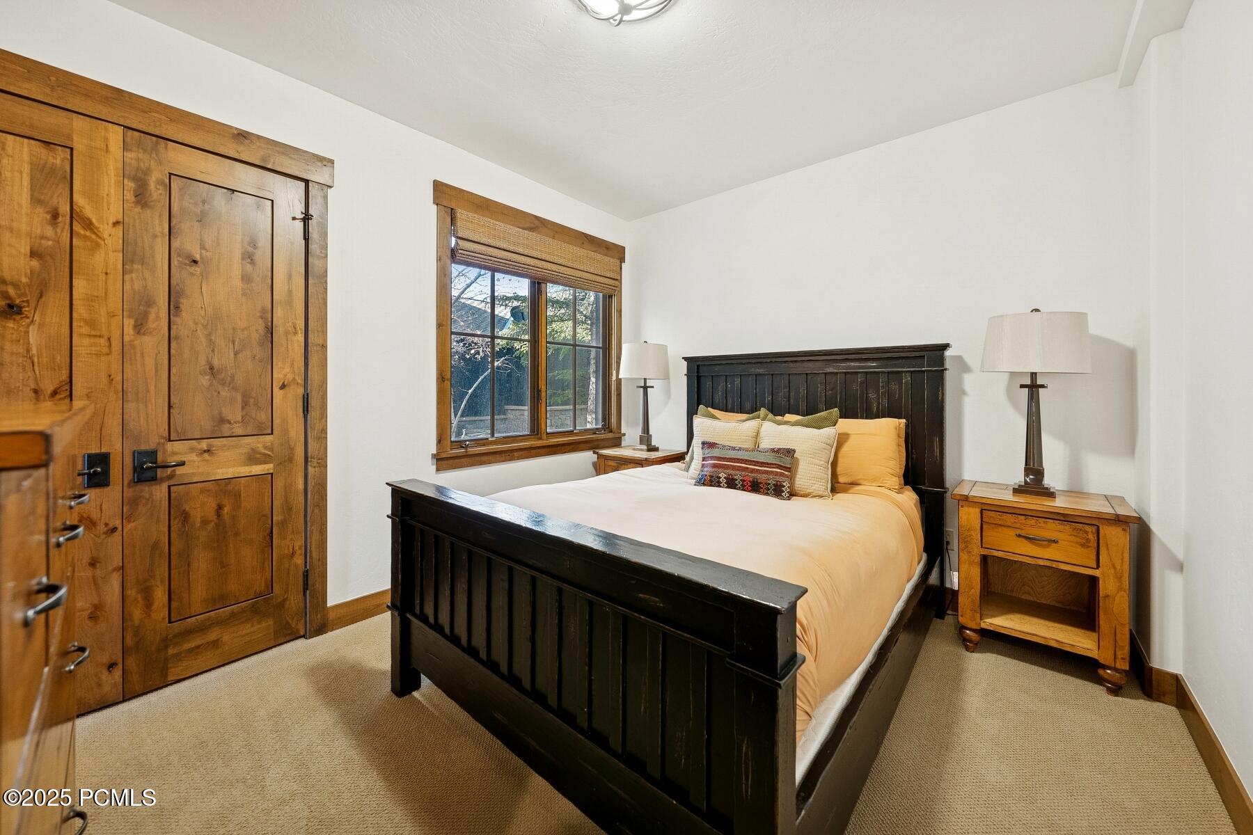 Park City, Utah 84098, United States, 3 Bedrooms Bedrooms, ,4 BathroomsBathrooms,Residential,Pending,230941