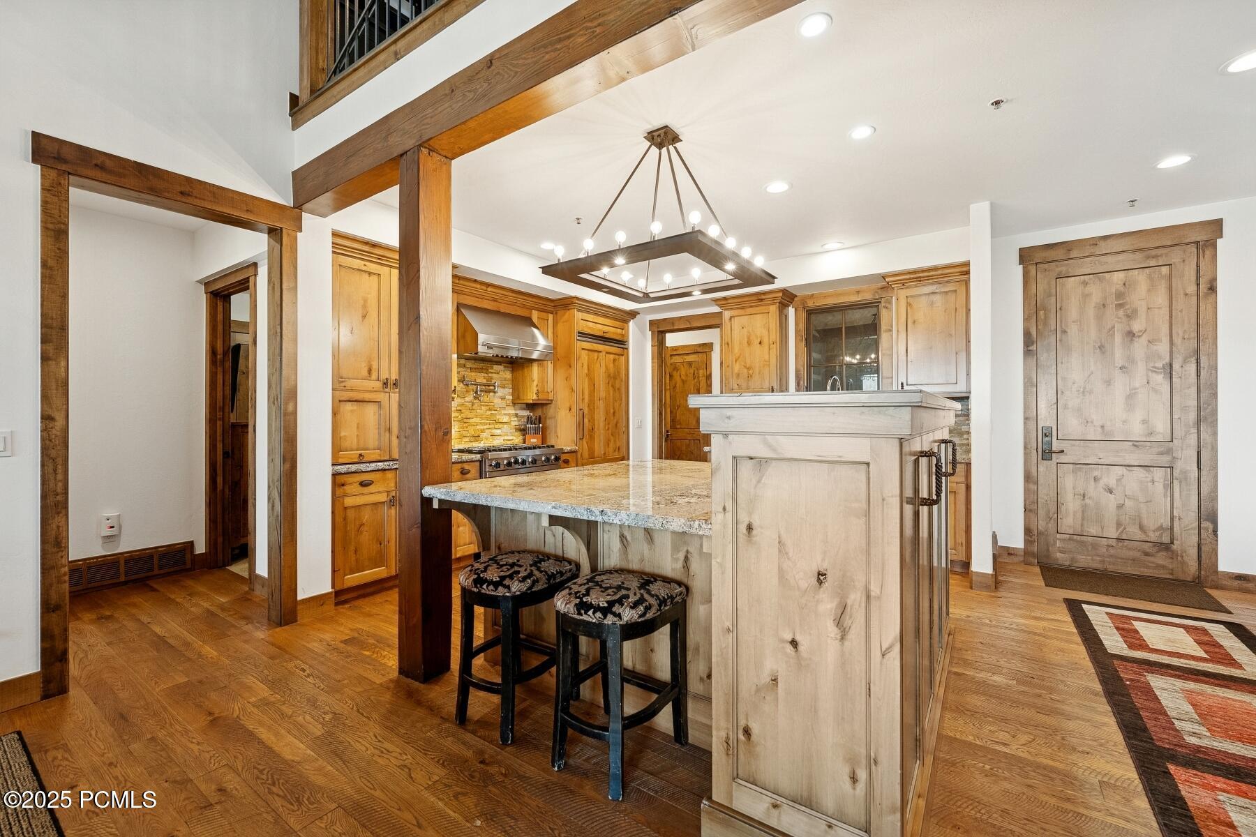 Park City, Utah 84098, United States, 3 Bedrooms Bedrooms, ,4 BathroomsBathrooms,Residential,Pending,230941