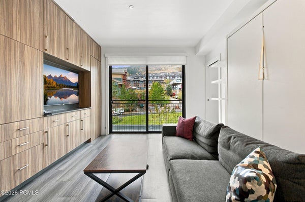 2670 CANYONS RESORT DR APT 236, PARK CITY, UT 84098 - Image cc8404b8a7f5b9dbbc7a46041560ec88/321847648