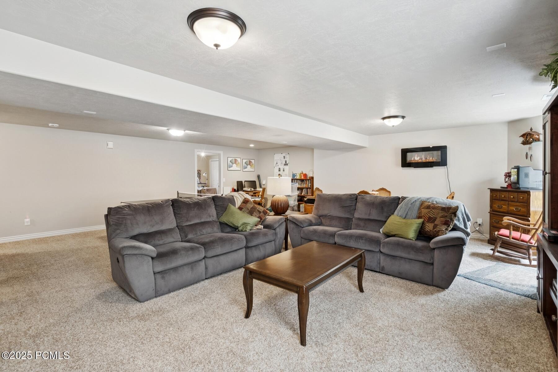 Lehi, Utah 84043, United States, 4 Bedrooms Bedrooms, ,3 BathroomsBathrooms,Residential,Active,173176