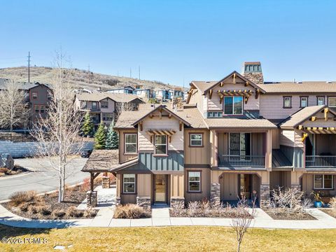 Townhouse For Sale - 13312 N Highmark Court #H-1<br/> Wasatch County, Heber City, UT 84032