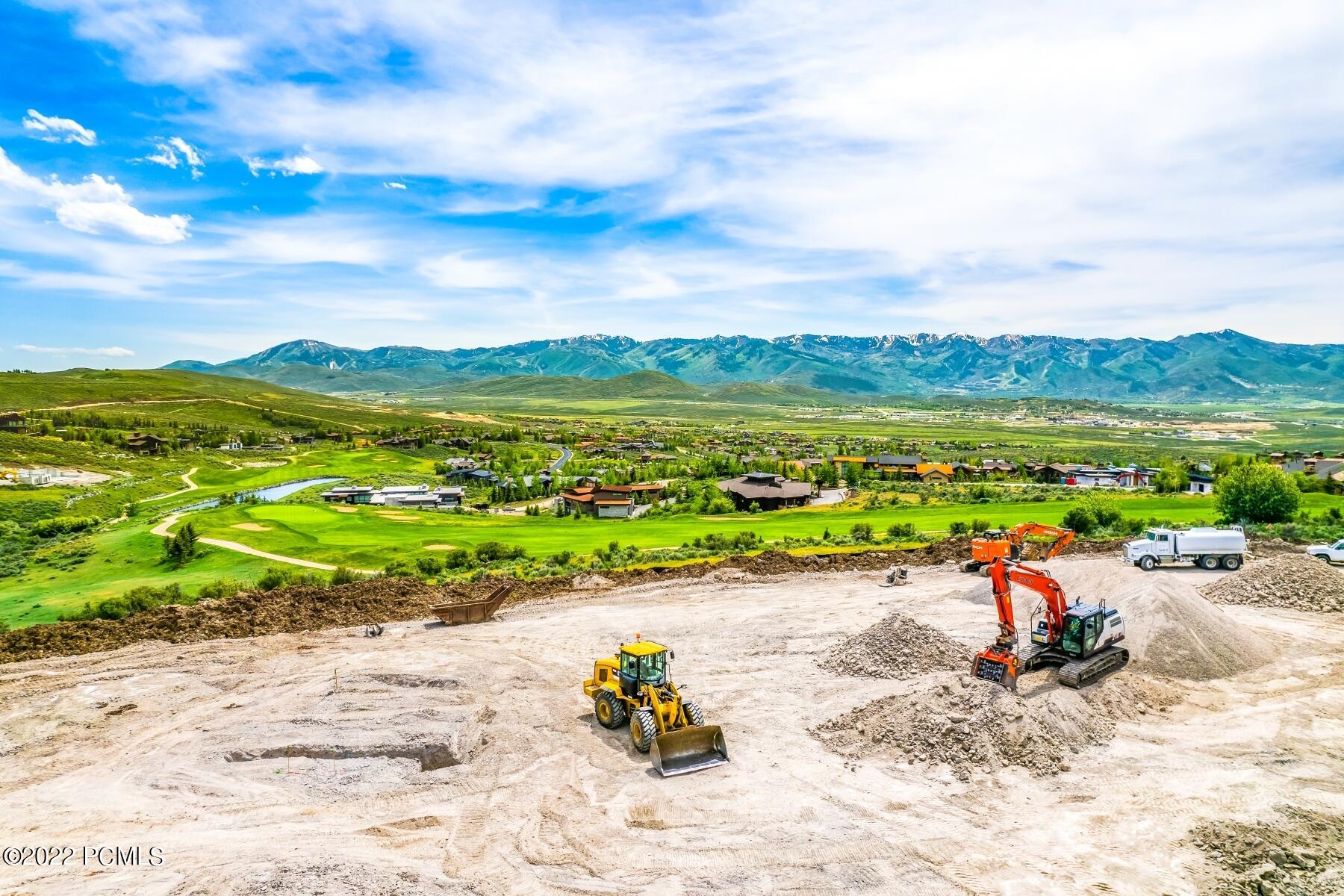 Park City, Utah 84098, United States, 5 Bedrooms Bedrooms, ,5 BathroomsBathrooms,Residential,Pending,74112