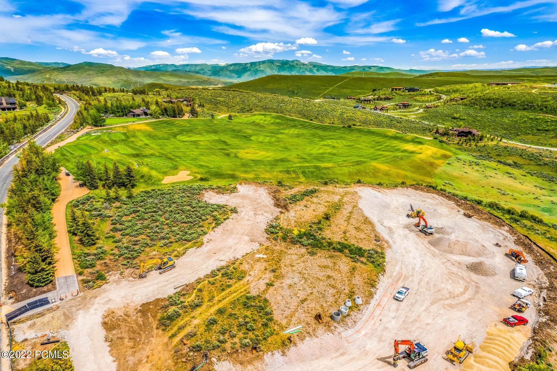 Park City, Utah 84098, United States, 5 Bedrooms Bedrooms, ,5 BathroomsBathrooms,Residential,Pending,74112