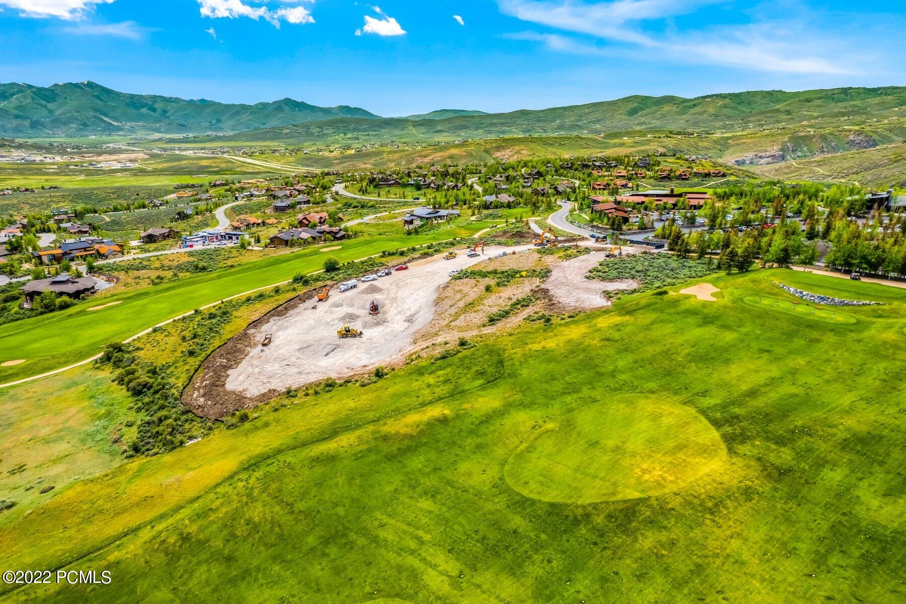 Park City, Utah 84098, United States, 5 Bedrooms Bedrooms, ,5 BathroomsBathrooms,Residential,Pending,74112