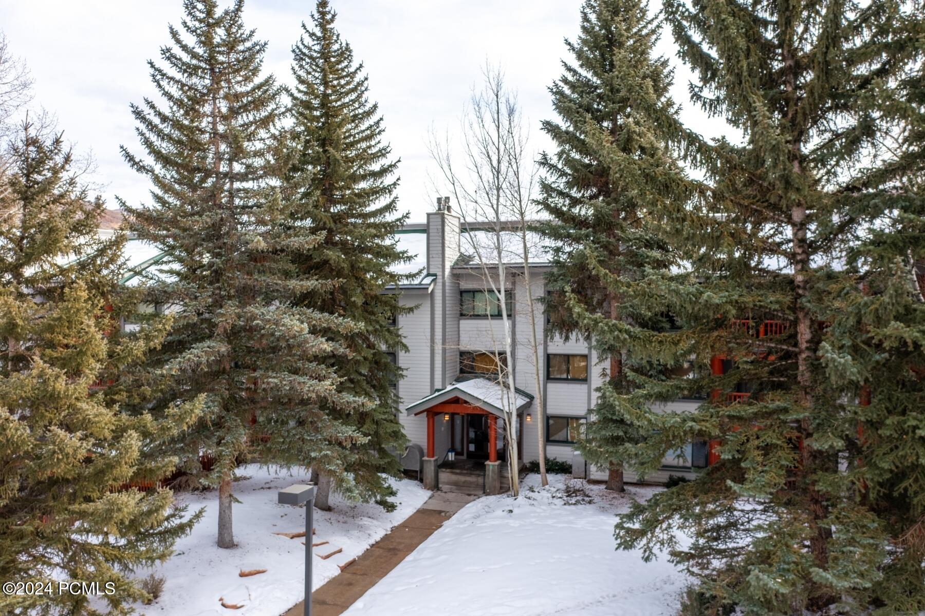 Park City, Utah 84060, United States, 2 Bedrooms Bedrooms, ,2 BathroomsBathrooms,Residential,Active,25775