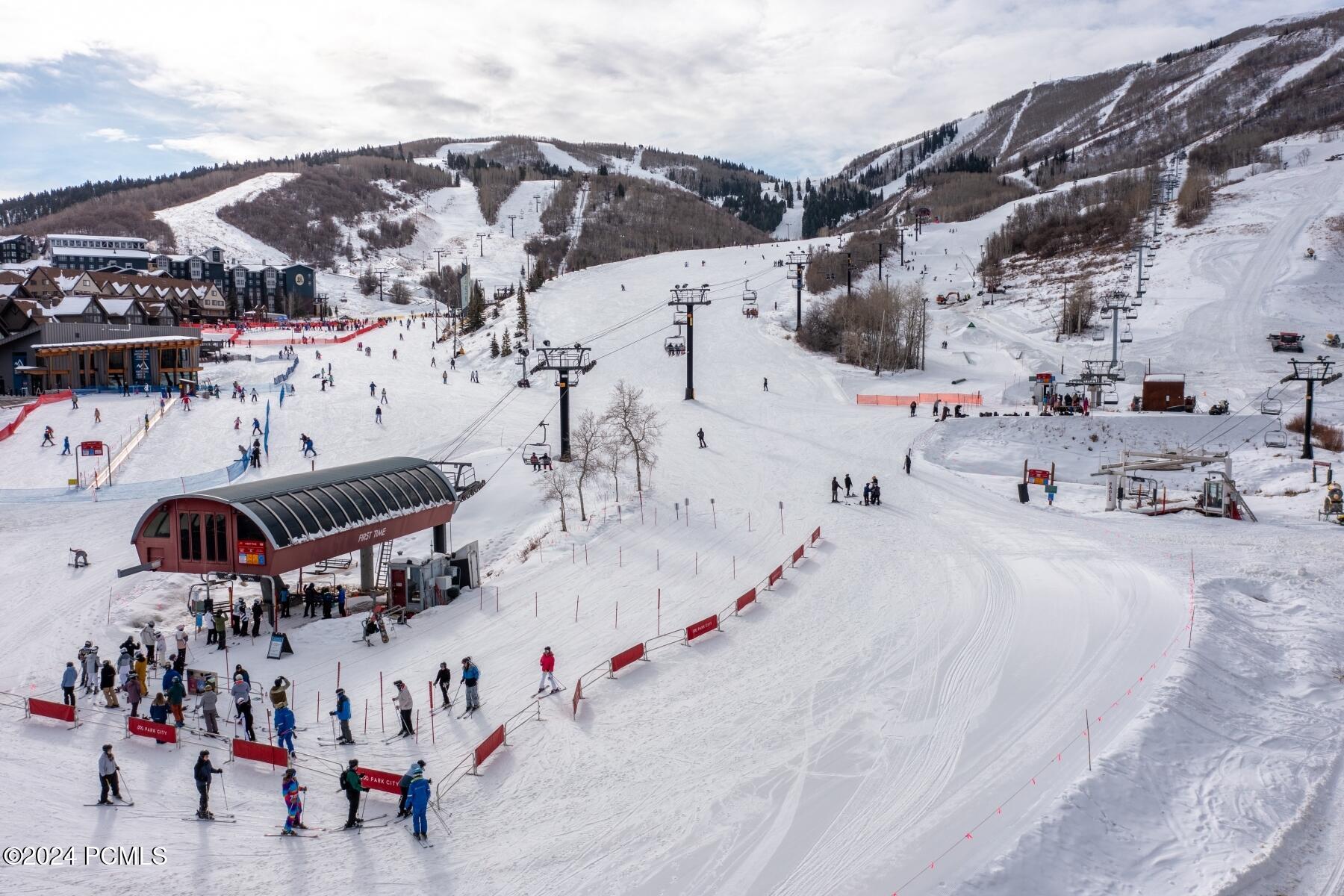 Park City, Utah 84060, United States, 2 Bedrooms Bedrooms, ,2 BathroomsBathrooms,Residential,Active,25775