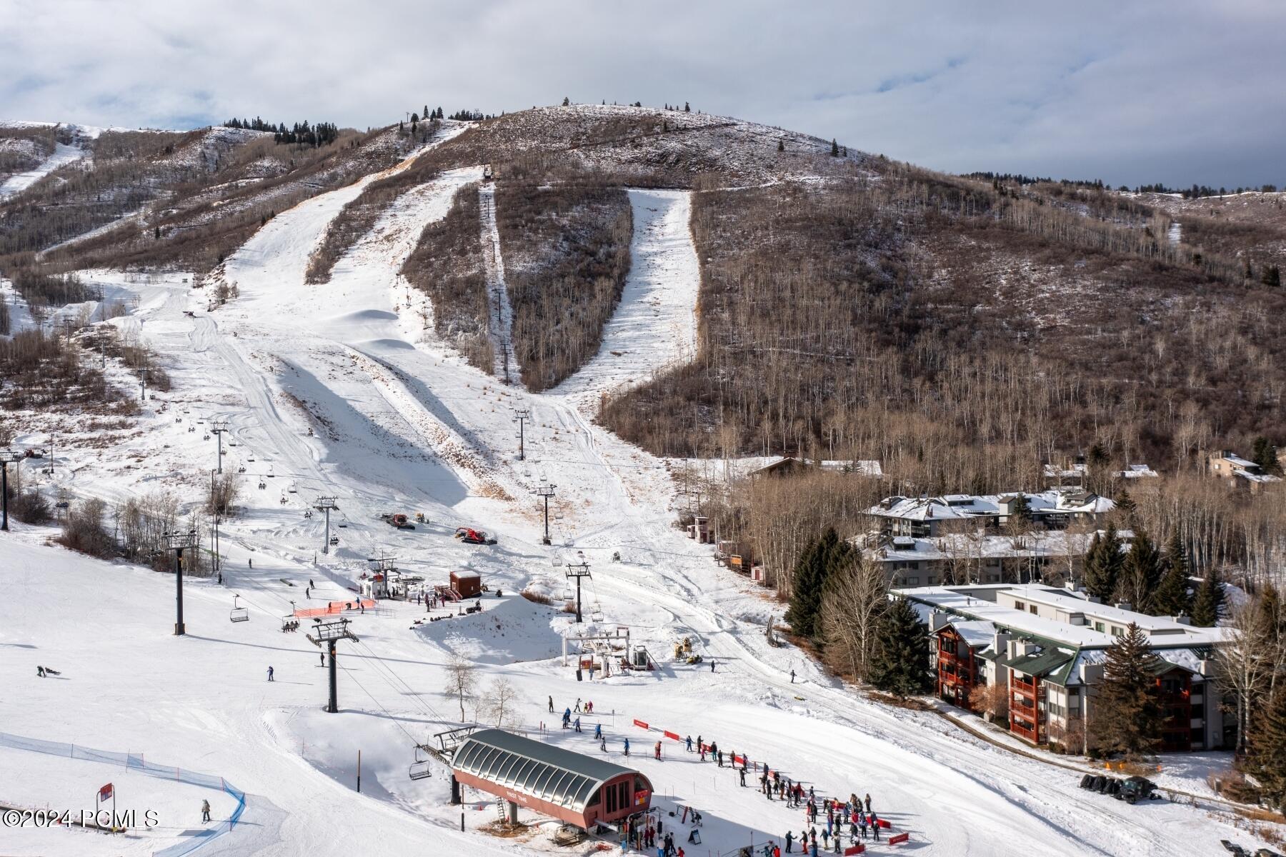 Park City, Utah 84060, United States, 2 Bedrooms Bedrooms, ,2 BathroomsBathrooms,Residential,Active,25775