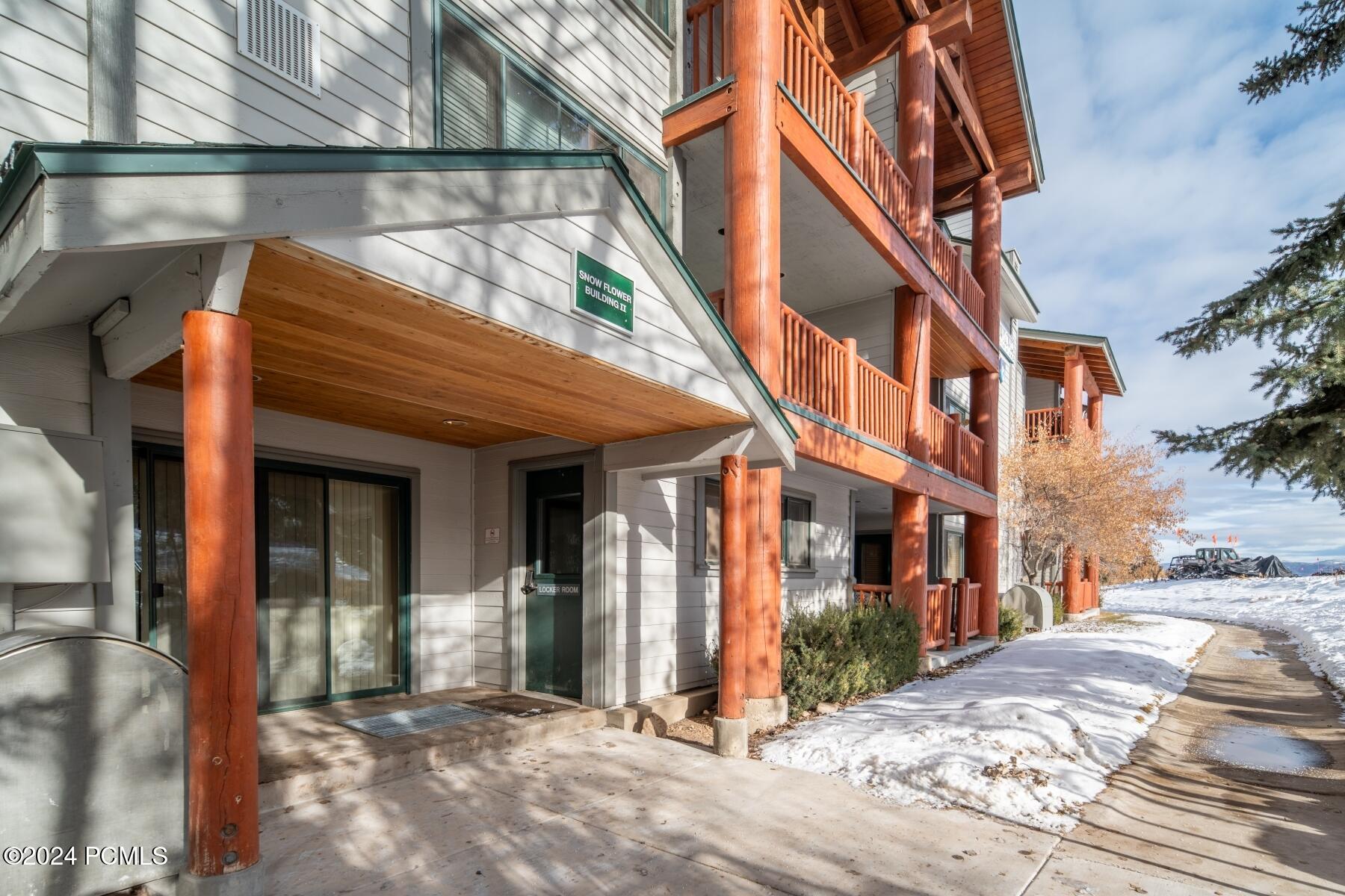 Park City, Utah 84060, United States, 2 Bedrooms Bedrooms, ,2 BathroomsBathrooms,Residential,Active,25775