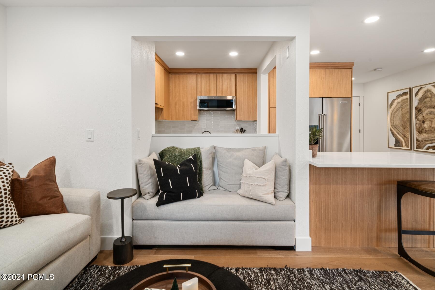 Park City, Utah 84060, United States, 2 Bedrooms Bedrooms, ,2 BathroomsBathrooms,Residential,Active,25775