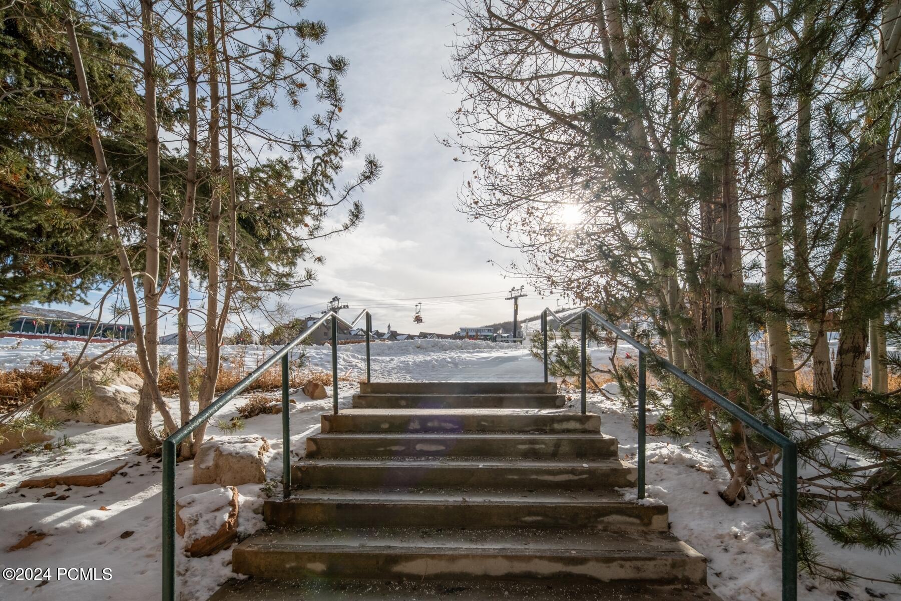 Park City, Utah 84060, United States, 2 Bedrooms Bedrooms, ,2 BathroomsBathrooms,Residential,Active,25775