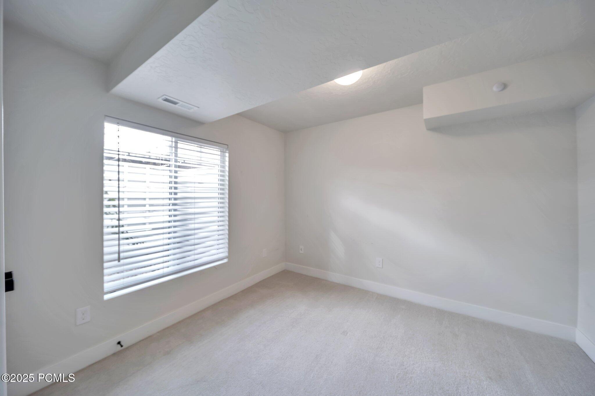 869 S Washington Street #101, Salt Lake City, Utah image 29