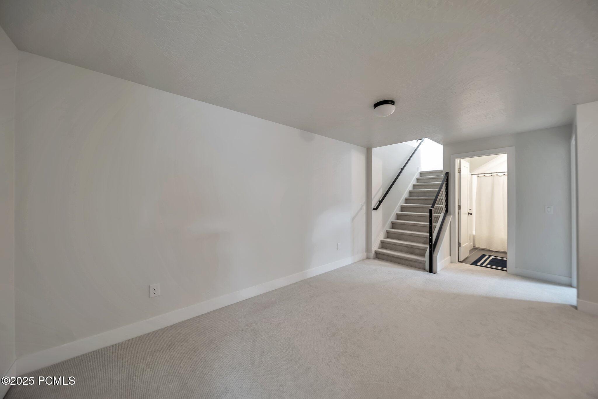 869 S Washington Street #101, Salt Lake City, Utah image 25