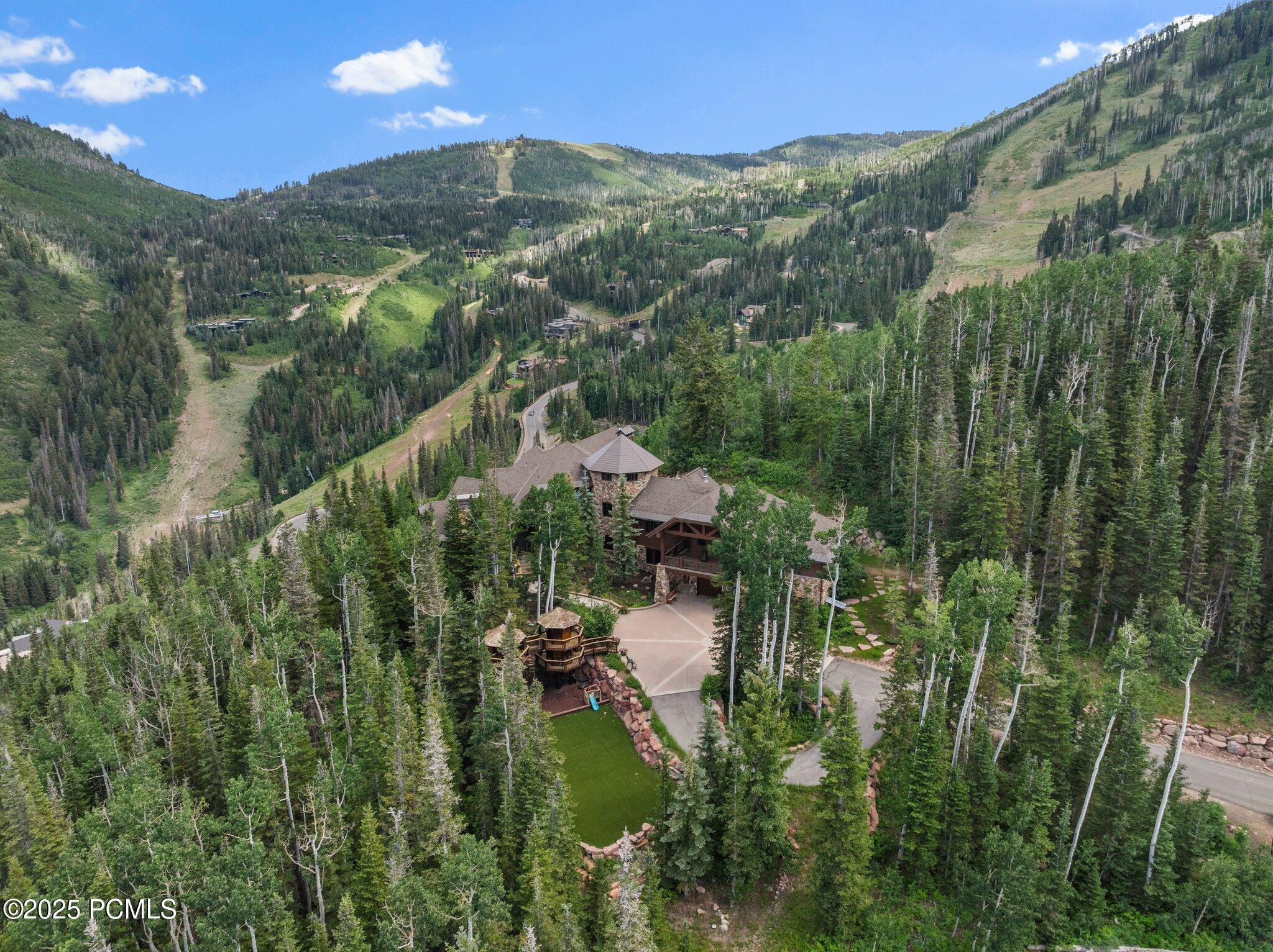 Park City, Utah 84060, United States, 5 Bedrooms Bedrooms, ,8 BathroomsBathrooms,Residential,Active,180225 Park City, Utah 84060, United States, 5 Bedrooms Bedrooms, ,8 BathroomsBathrooms,Residential,Active,180225