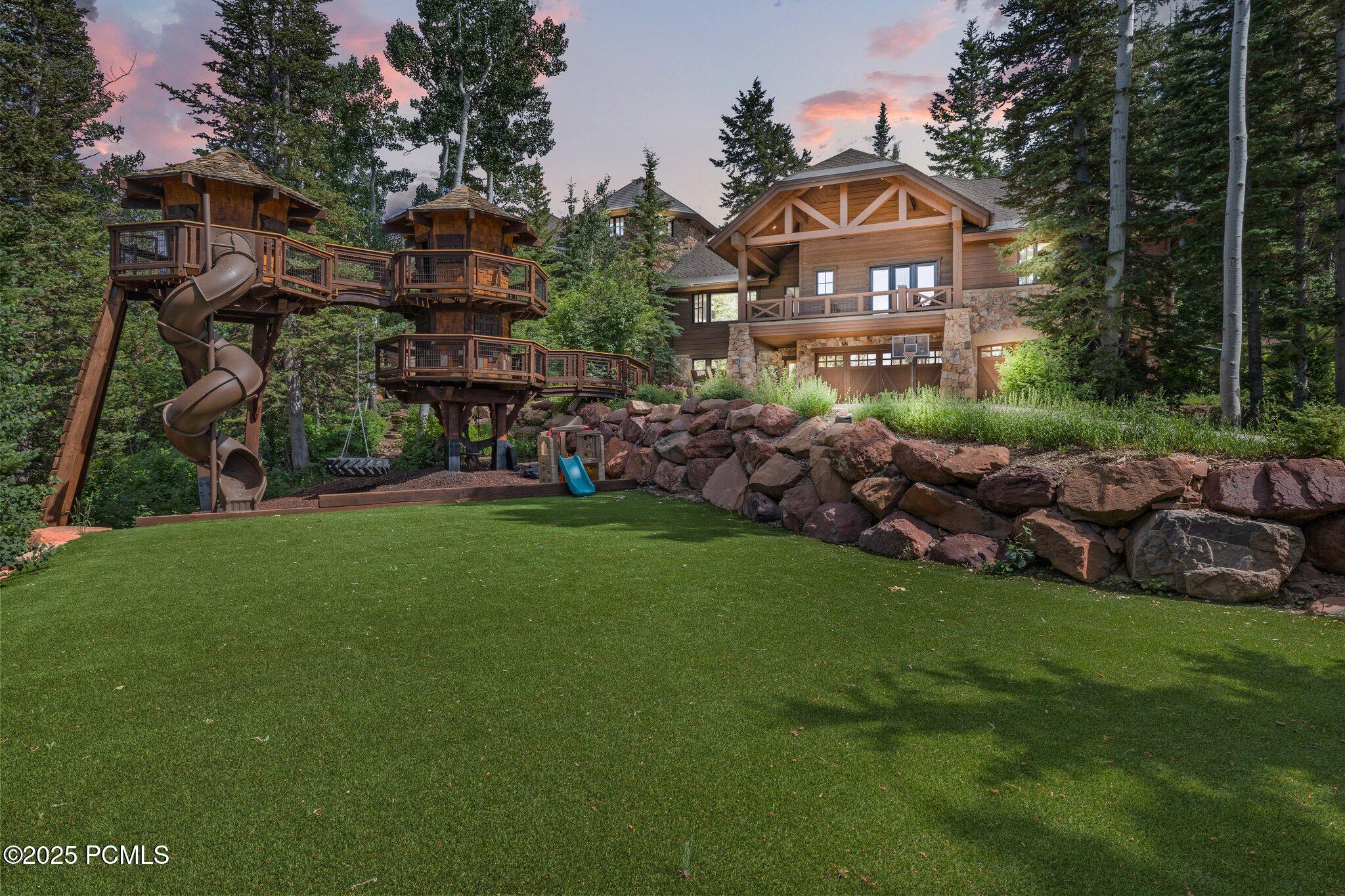 Park City, Utah 84060, United States, 5 Bedrooms Bedrooms, ,8 BathroomsBathrooms,Residential,Active,180225