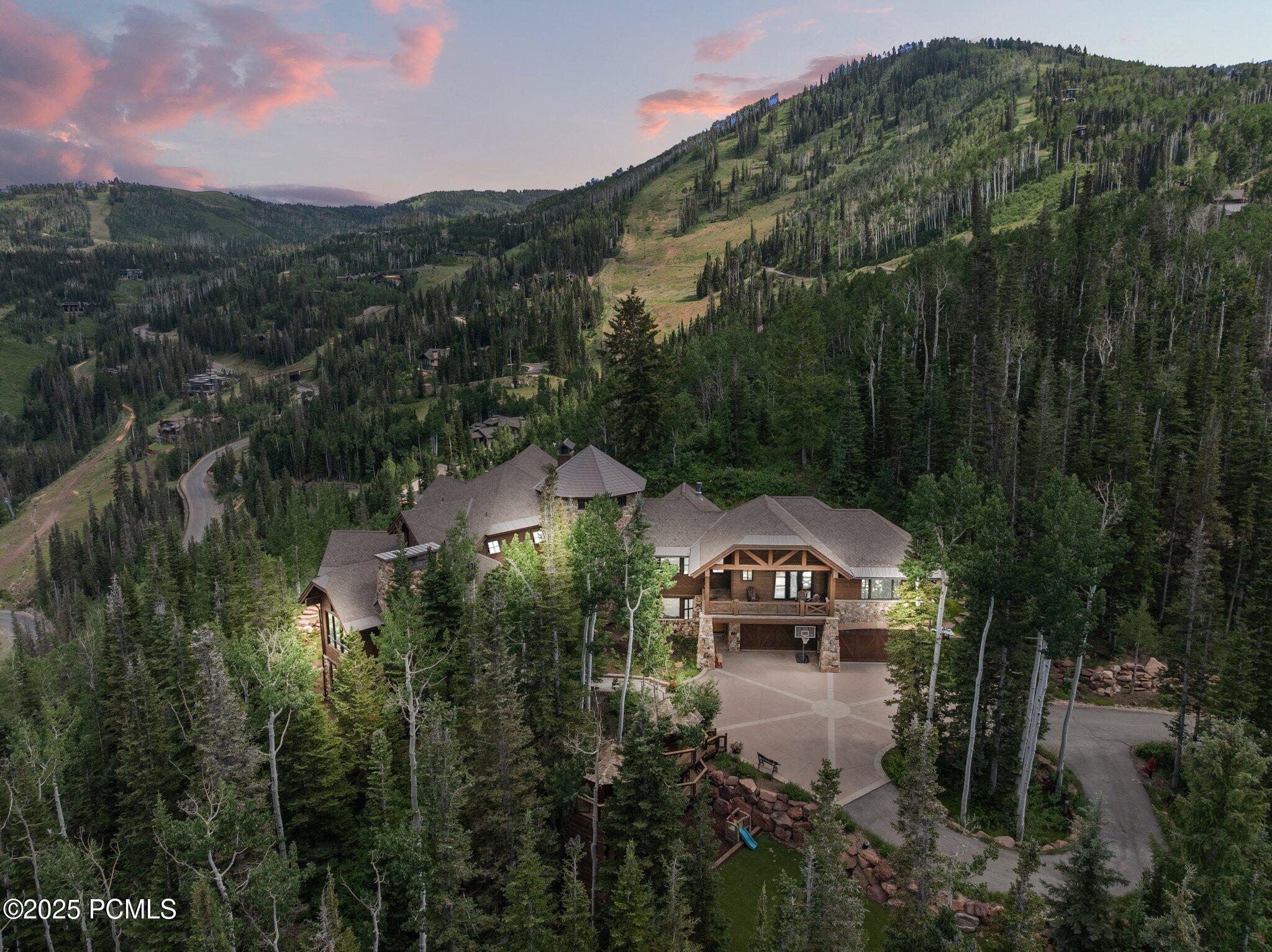 Park City, Utah 84060, United States, 5 Bedrooms Bedrooms, ,8 BathroomsBathrooms,Residential,Active,180225