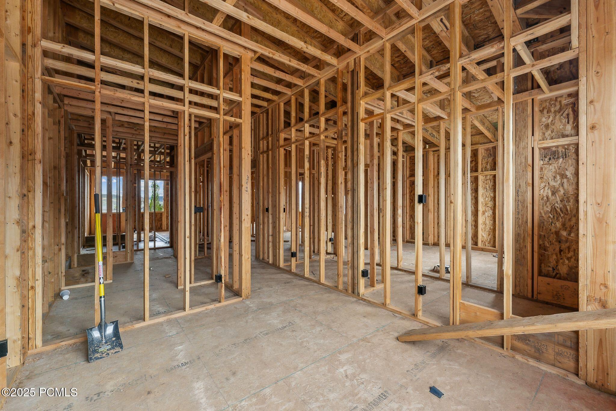 Mayflower Mountain, Utah 84032, United States, 4 Bedrooms Bedrooms, ,5 BathroomsBathrooms,Residential,Pending,58364