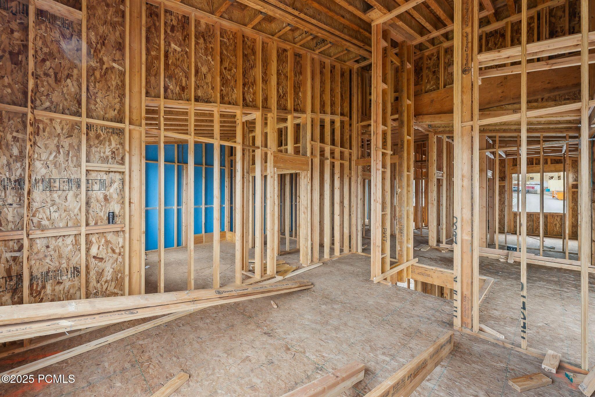 Mayflower Mountain, Utah 84032, United States, 4 Bedrooms Bedrooms, ,5 BathroomsBathrooms,Residential,Pending,58364