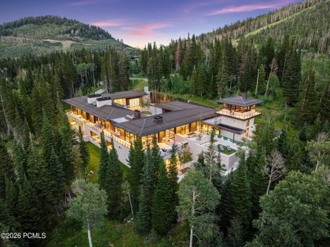 Homes For Sale - 253 White Pine Canyon Rd Rd<br/> Park City, UT 84060