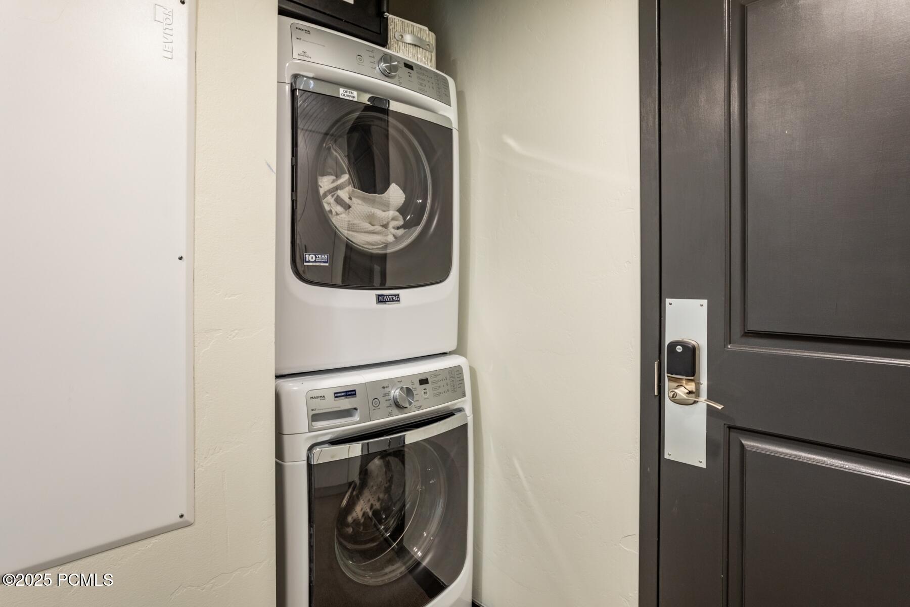 Park City, Utah 84060, United States, 1 Bedroom Bedrooms, ,2 BathroomsBathrooms,Residential,Active,20214