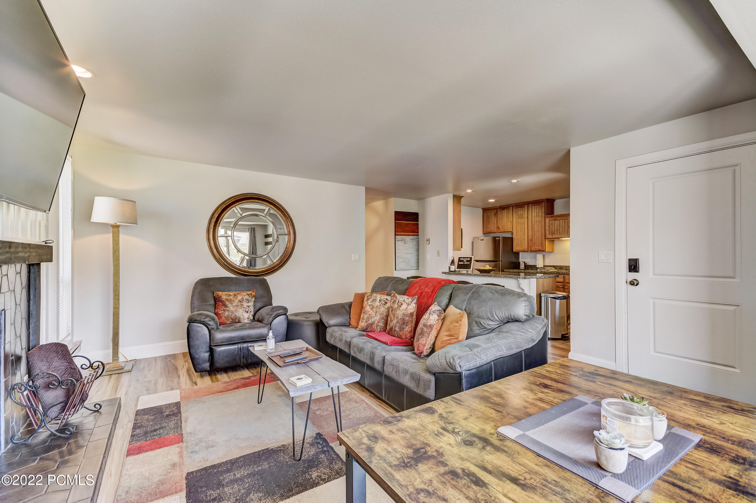 1637 Village Round Drive #APT 8, Park City, Utah image 6