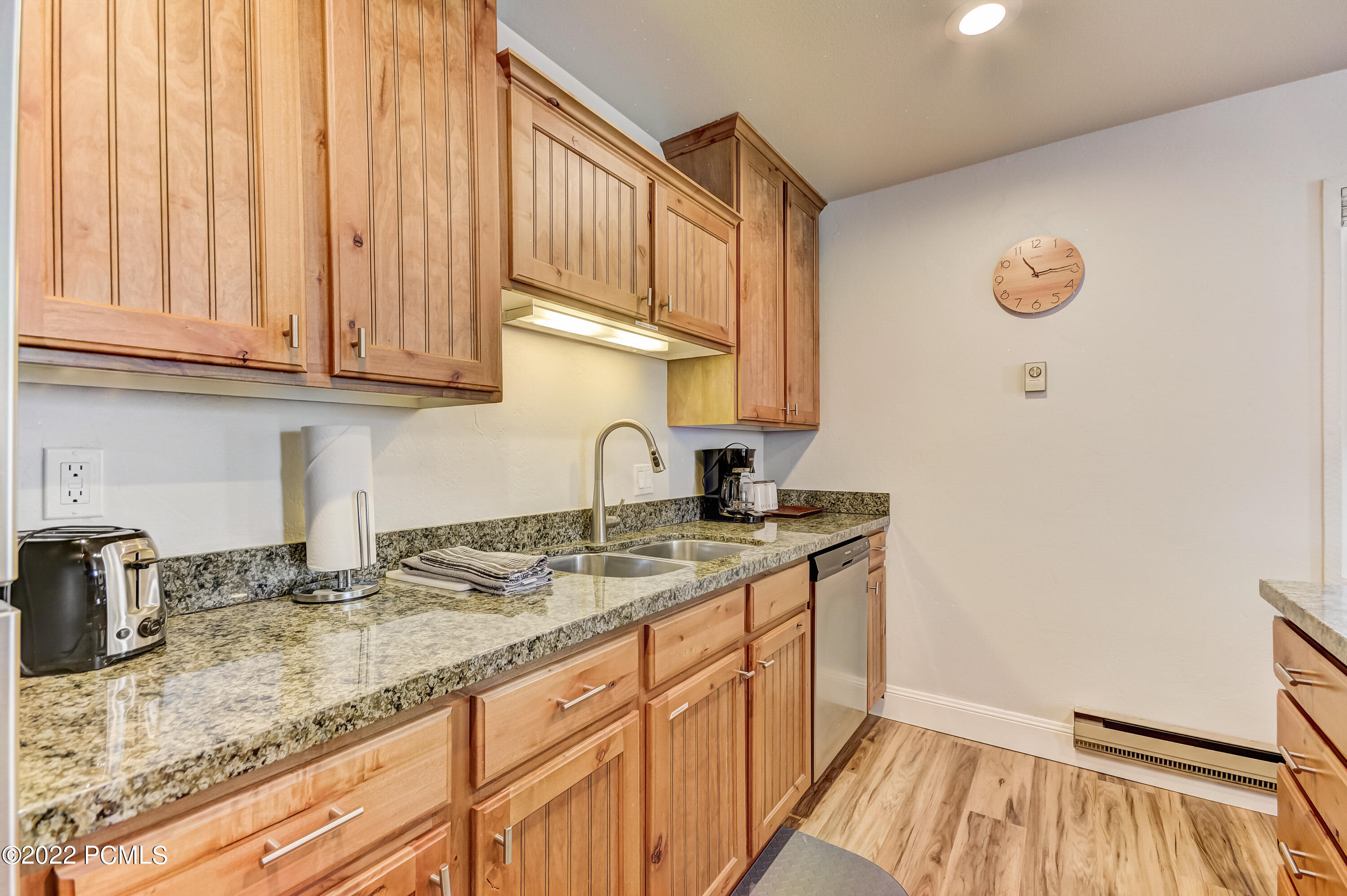 1637 Village Round Drive #APT 8, Park City, Utah image 11