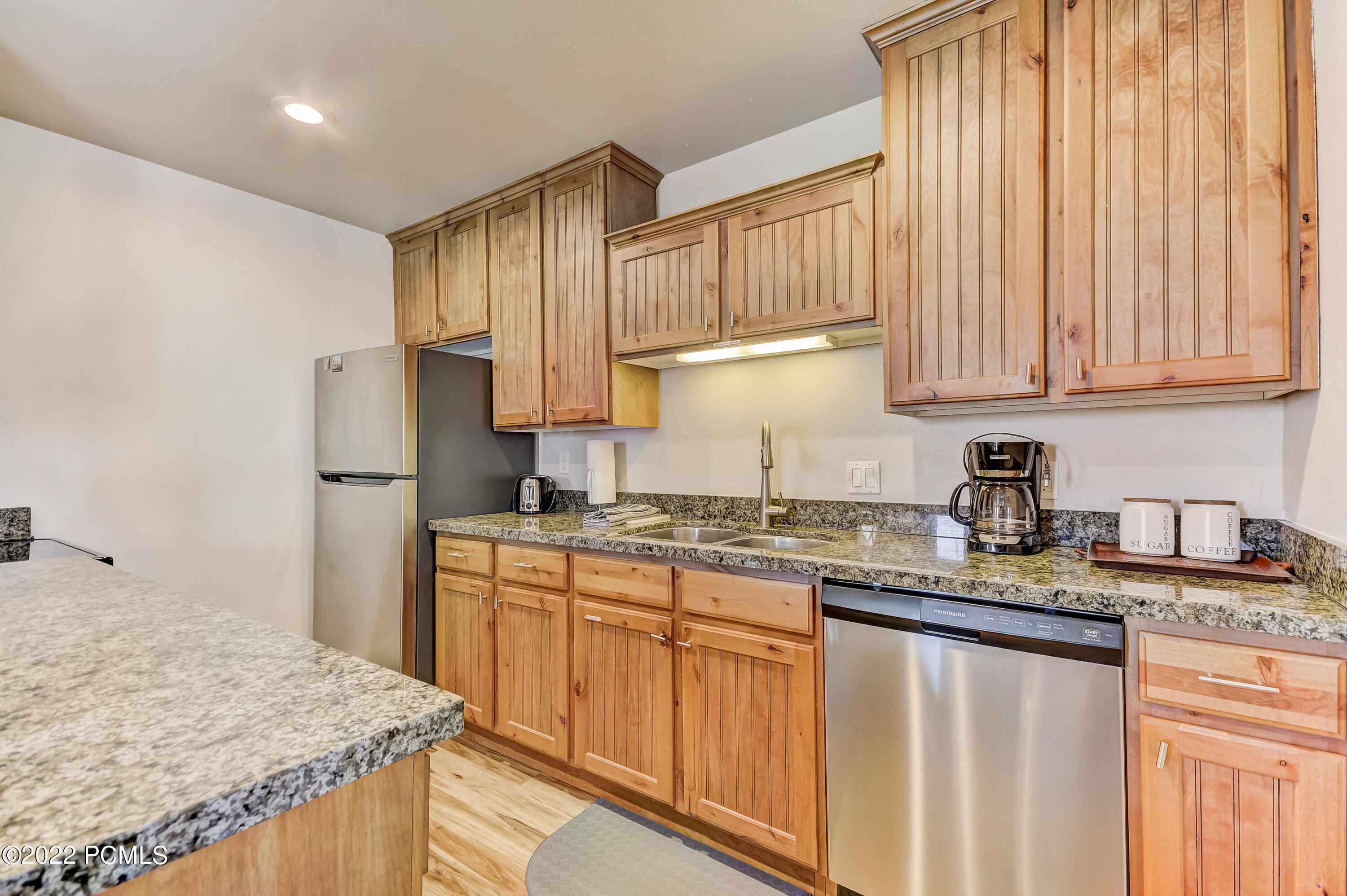 1637 Village Round Drive #APT 8, Park City, Utah image 9