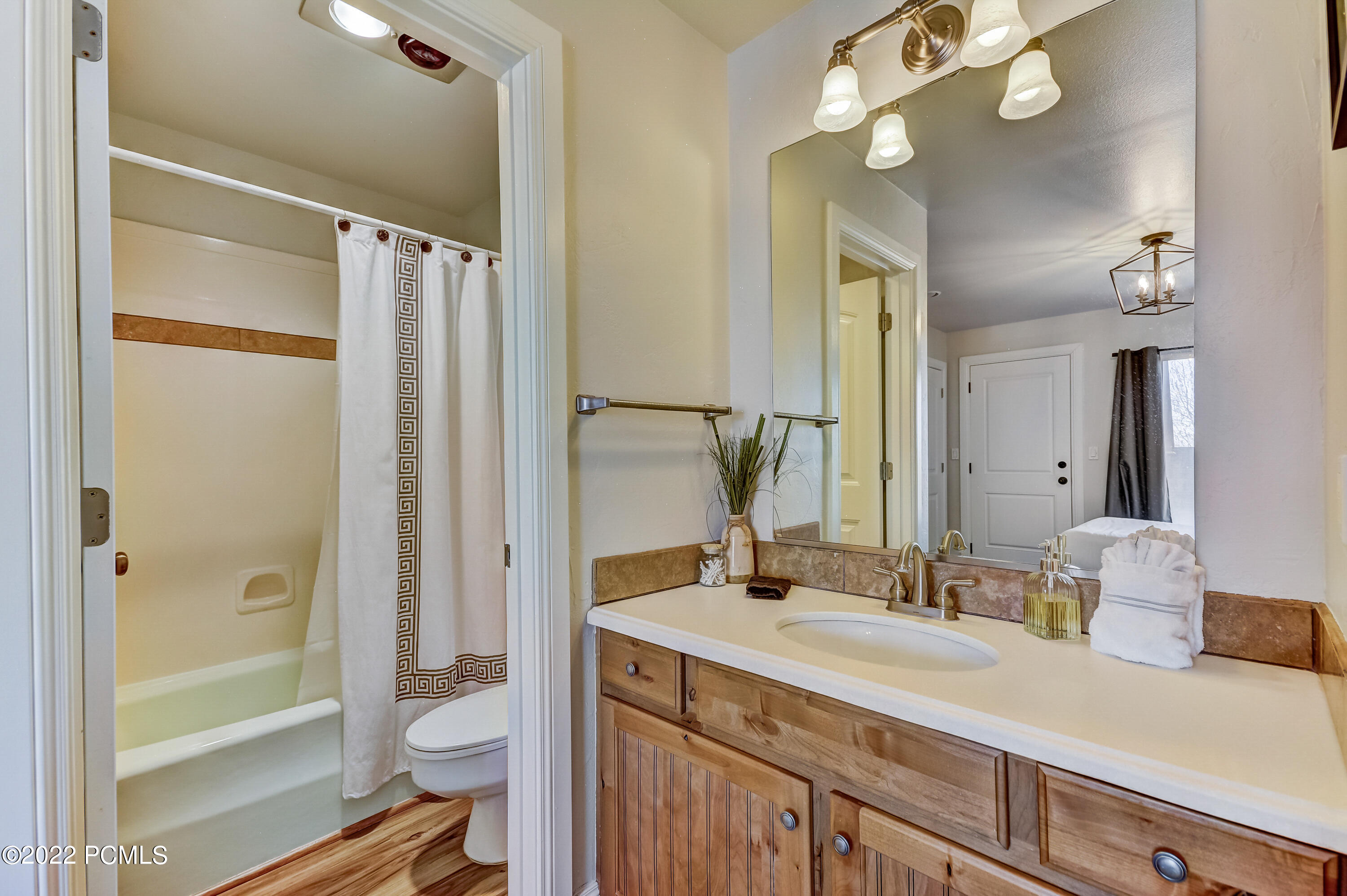 1637 Village Round Drive #APT 8, Park City, Utah image 15