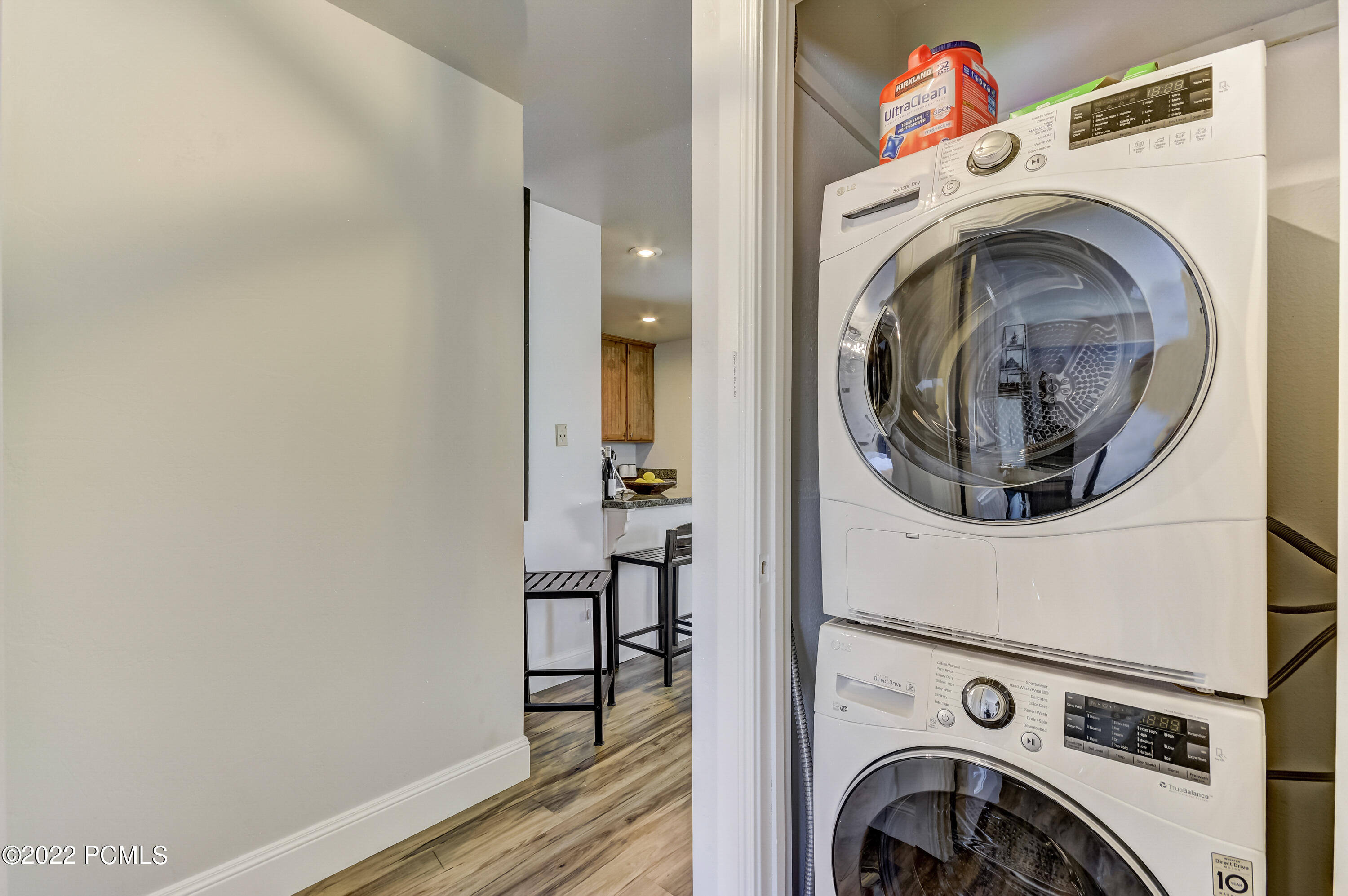 1637 Village Round Drive #APT 8, Park City, Utah image 16