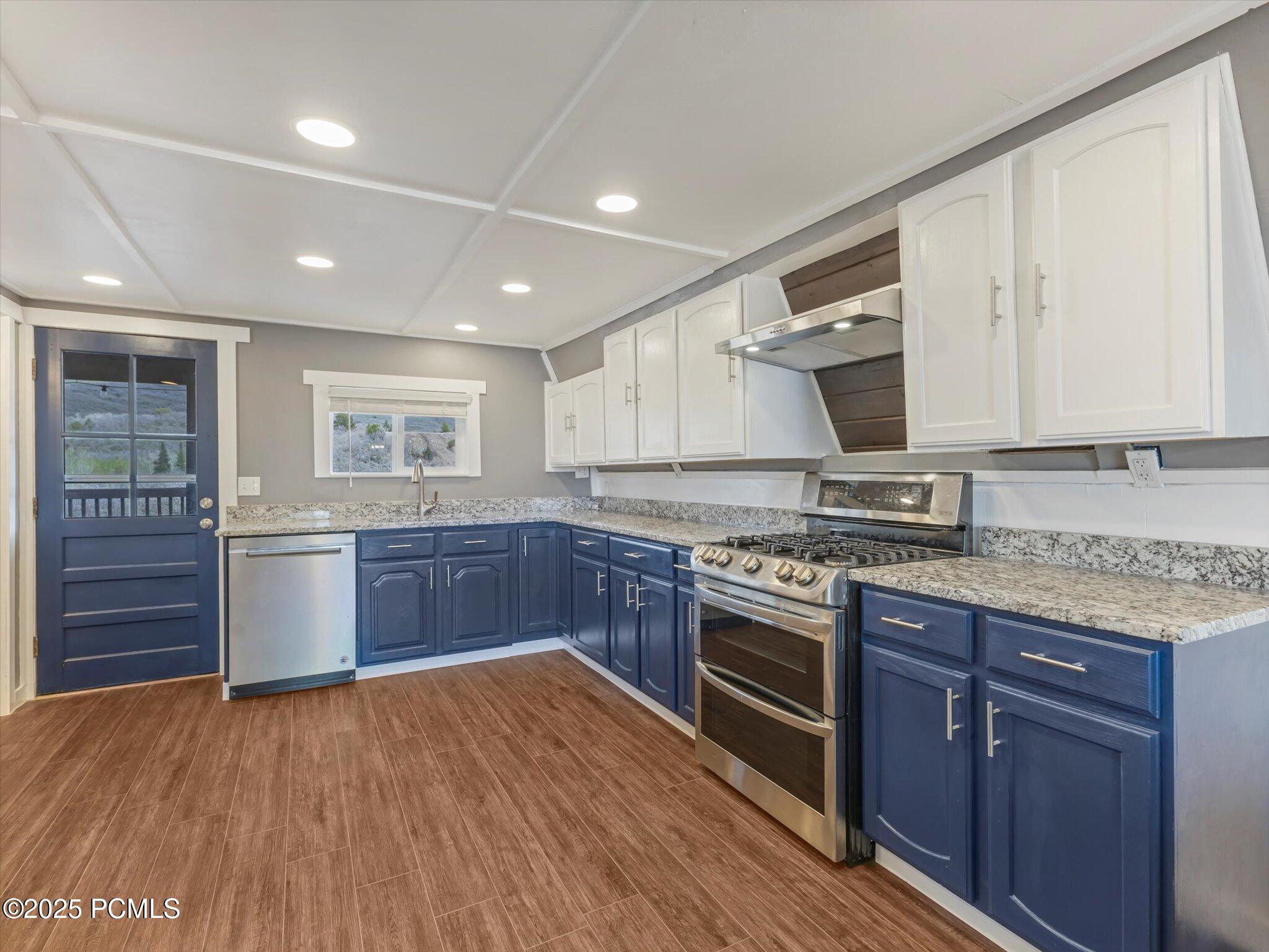 10019 Ridge Pine Rd Dr, Heber City, Utah image 6