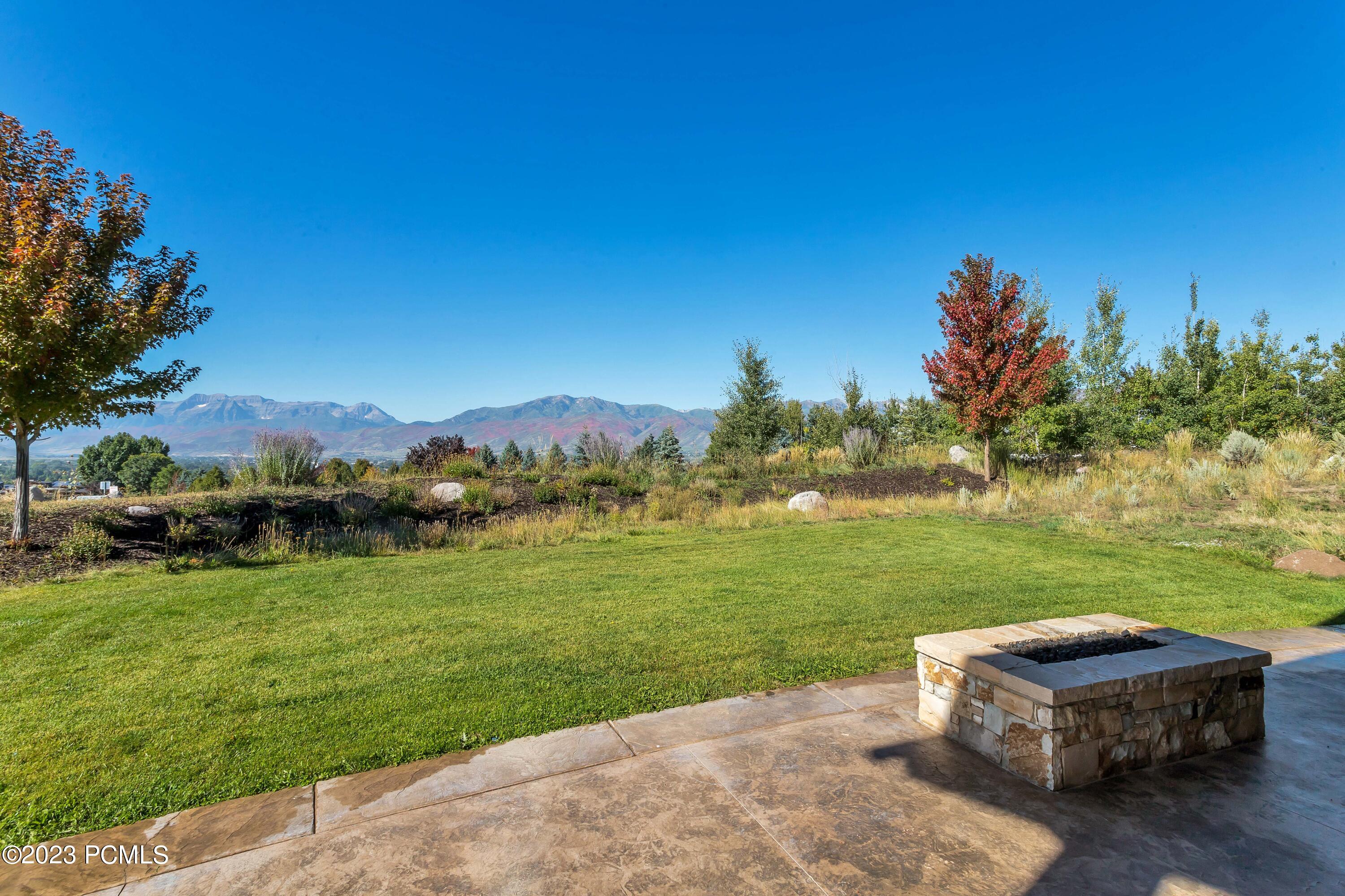 1075 N Oquirrh Mountain Drive, Heber City, Utah image 11