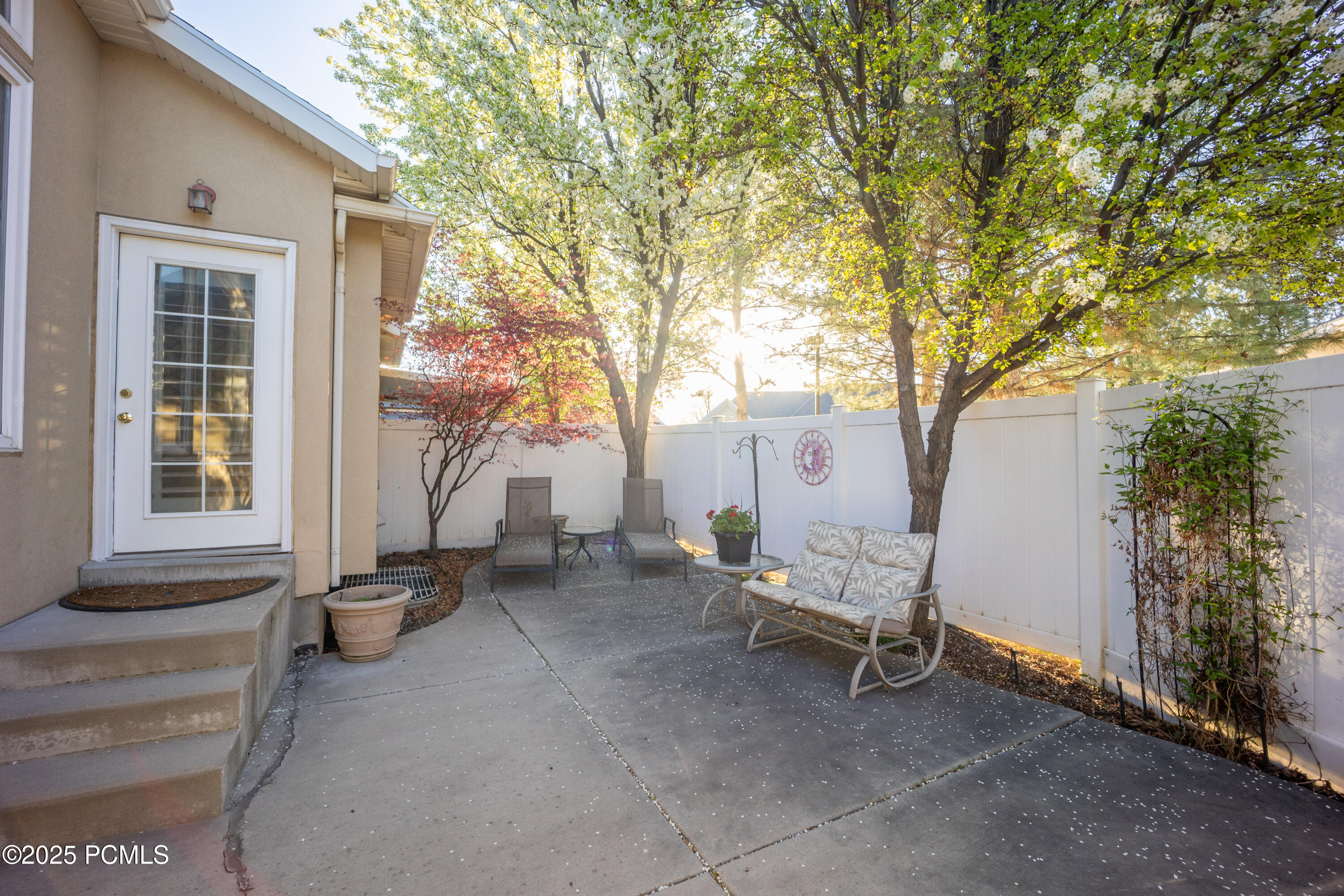 11855 Cottage Side Way, Draper, Utah image 15