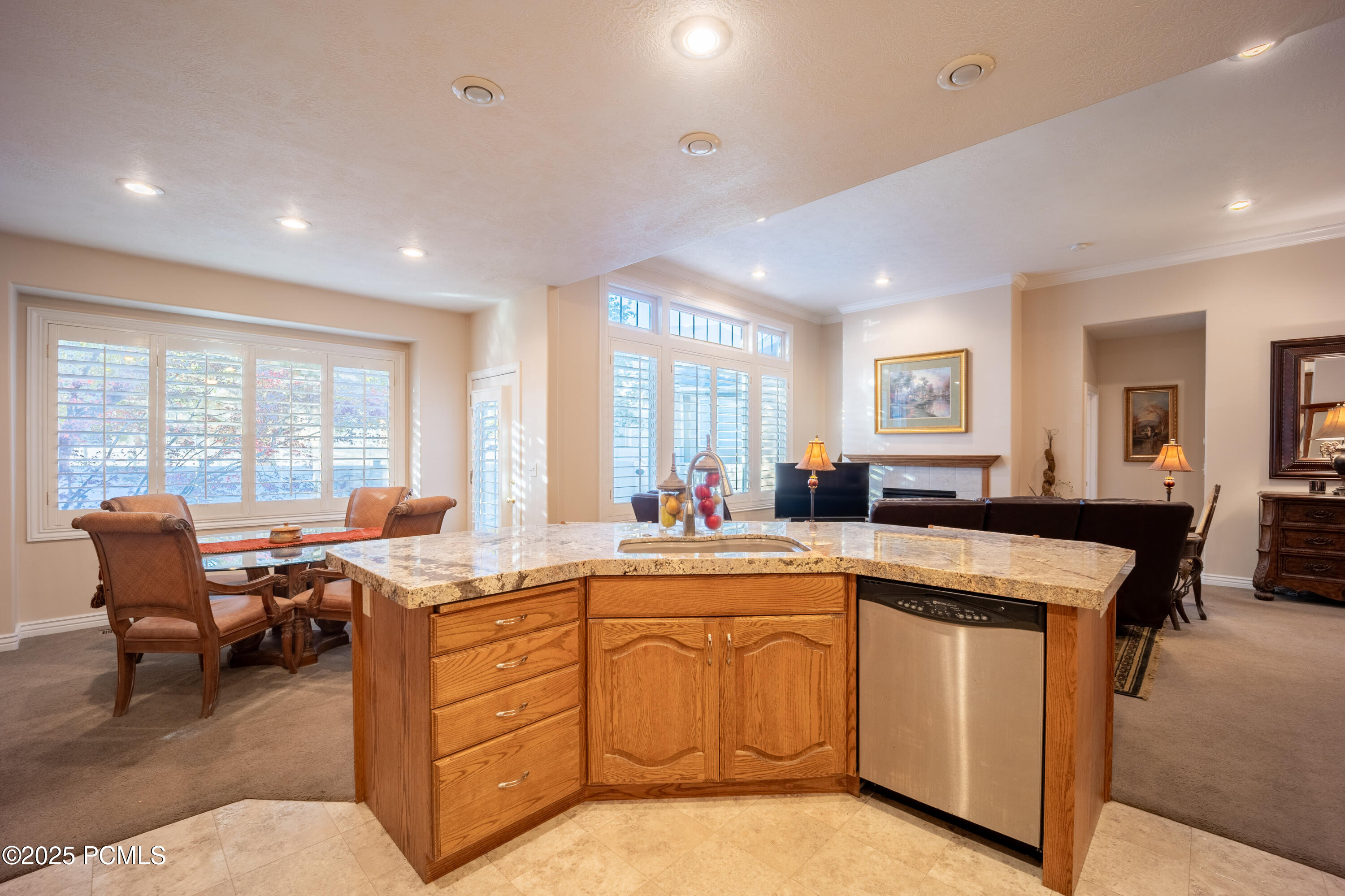 11855 Cottage Side Way, Draper, Utah image 12