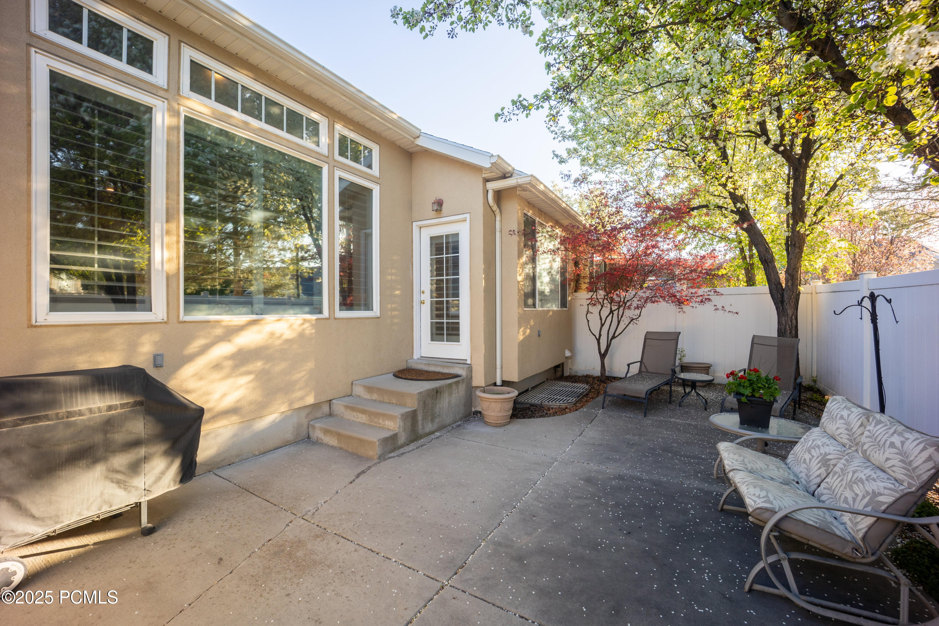 11855 Cottage Side Way, Draper, Utah image 18