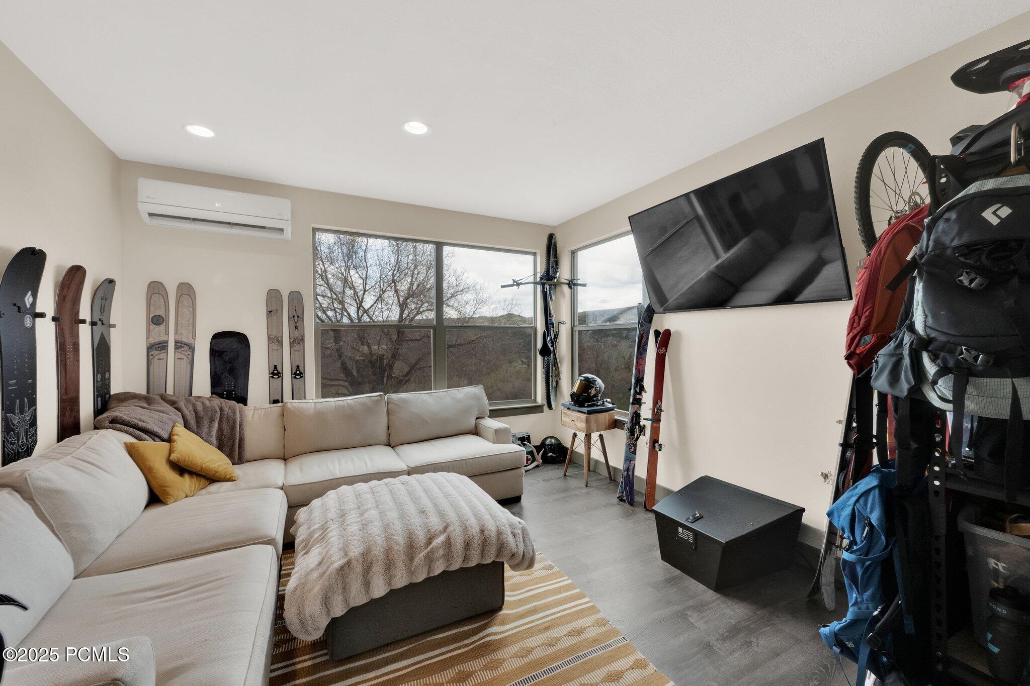 9048 Acorn Way, Heber City, Utah image 21