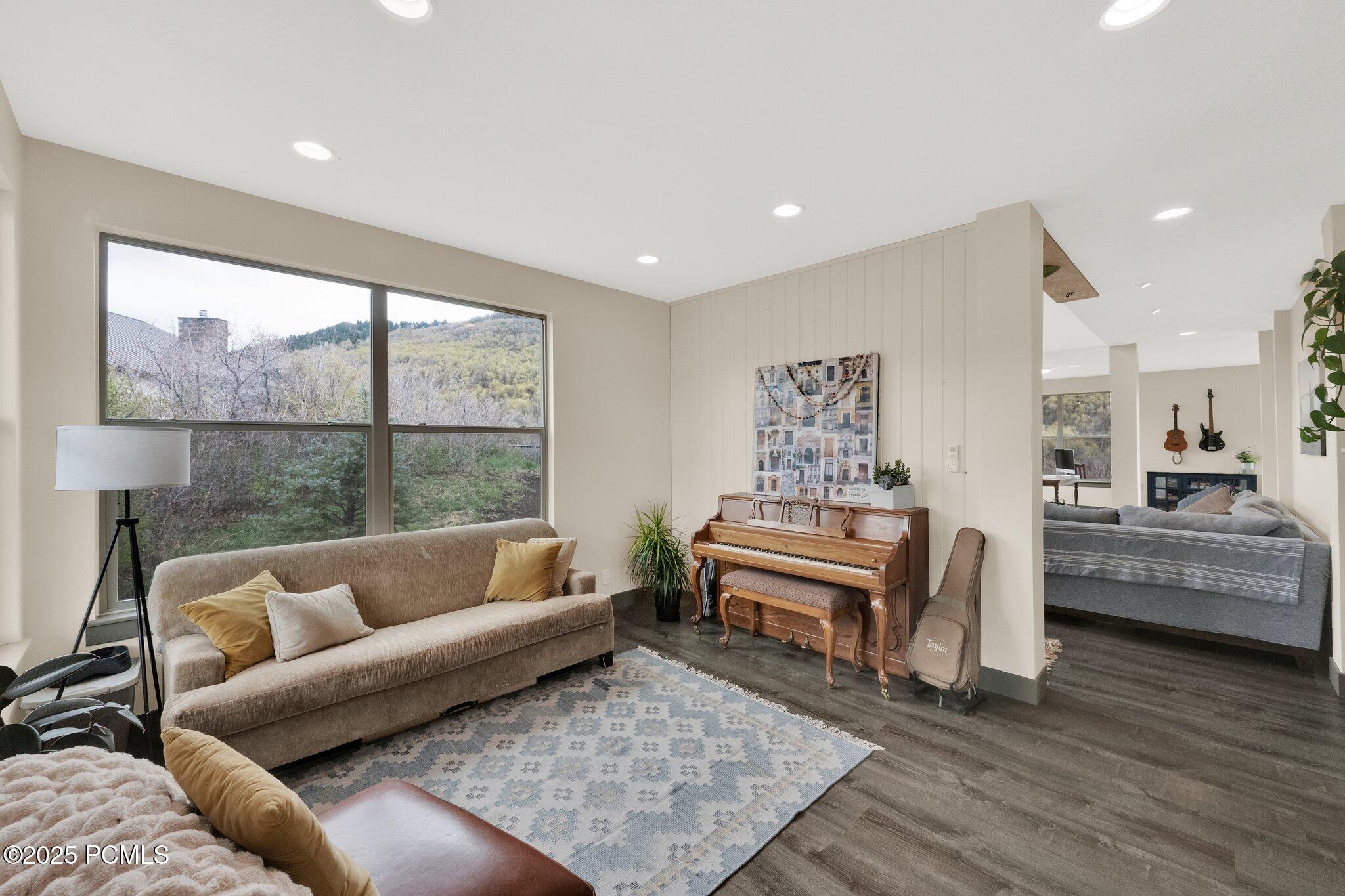 9048 Acorn Way, Heber City, Utah image 7