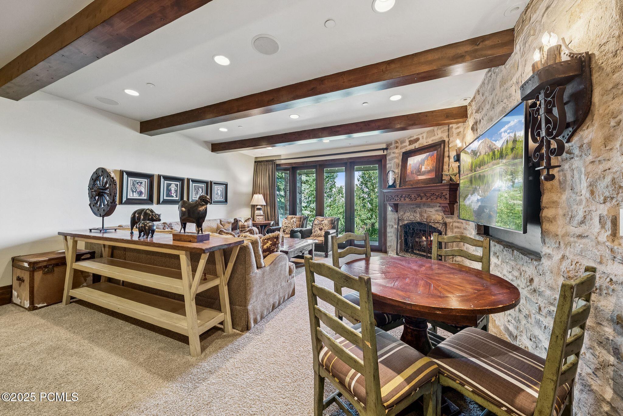 Park City, Utah 84060, United States, 8 Bedrooms Bedrooms, ,12 BathroomsBathrooms,Residential,Active,171517