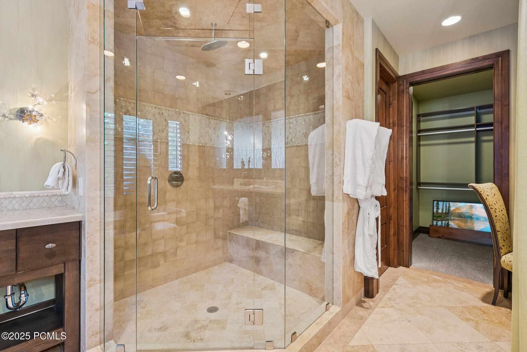 Park City, Utah 84060, United States, 8 Bedrooms Bedrooms, ,12 BathroomsBathrooms,Residential,Active,171517