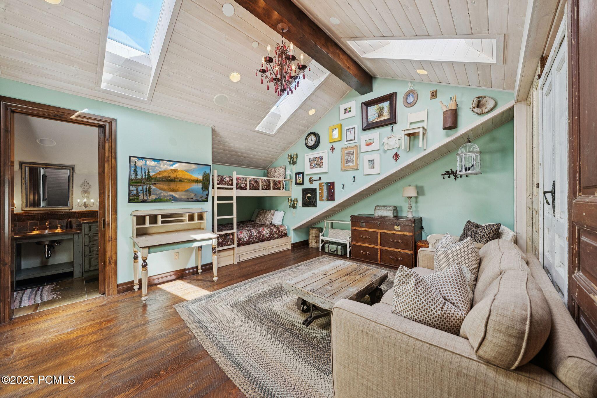 Park City, Utah 84060, United States, 8 Bedrooms Bedrooms, ,12 BathroomsBathrooms,Residential,Active,171517