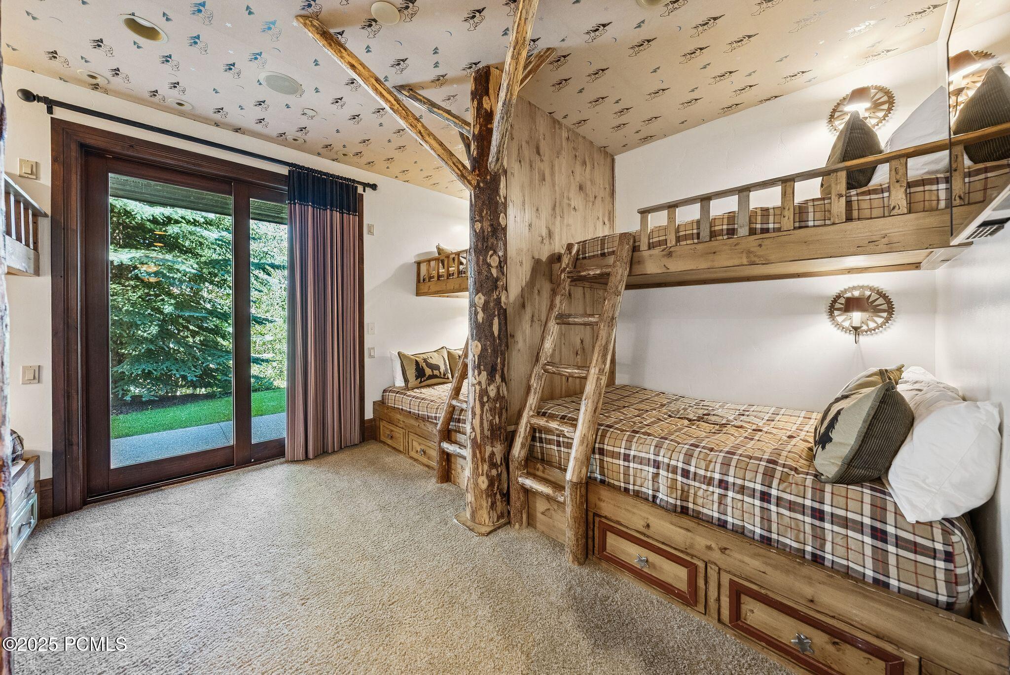 Park City, Utah 84060, United States, 8 Bedrooms Bedrooms, ,12 BathroomsBathrooms,Residential,Active,171517