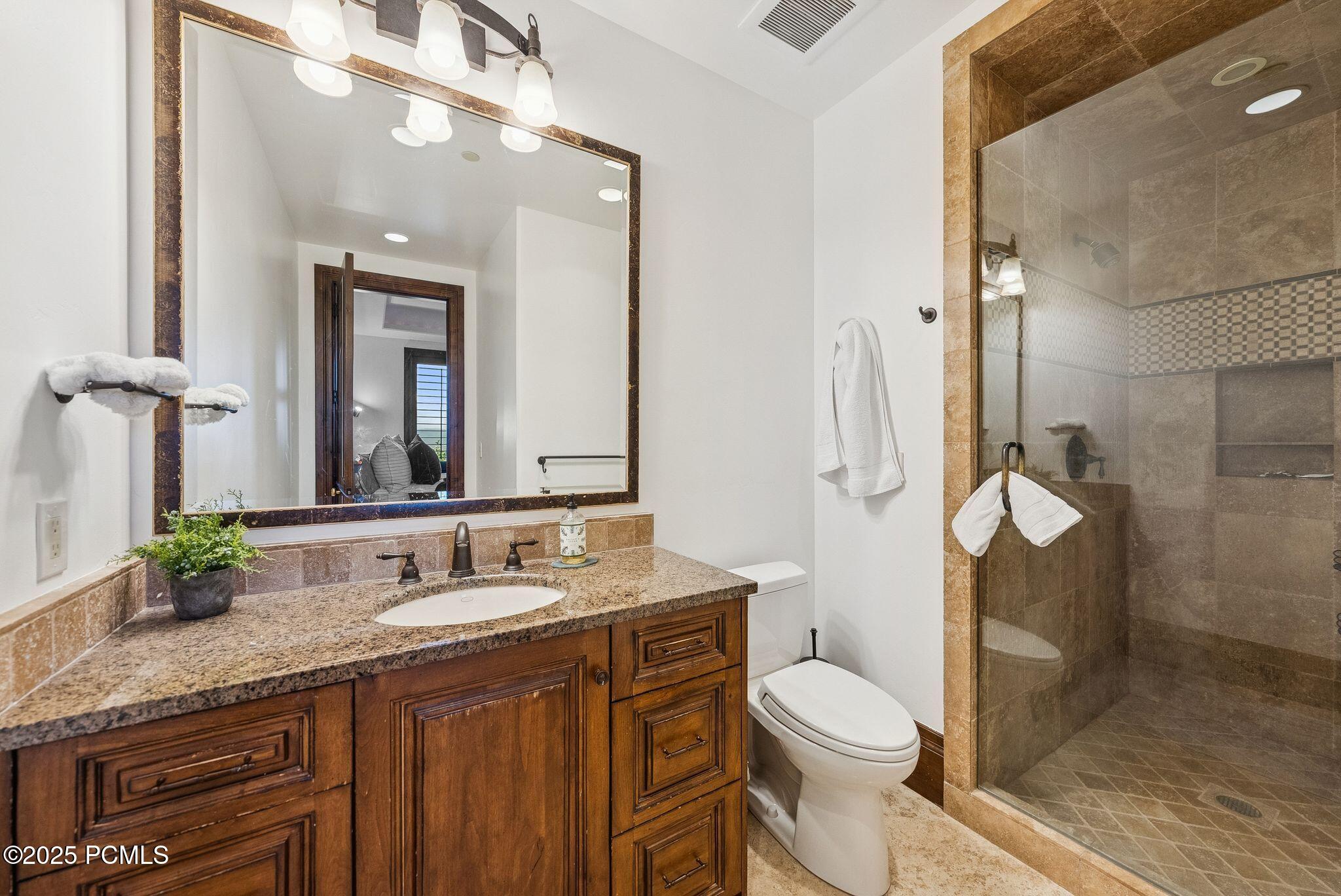 Park City, Utah 84060, United States, 8 Bedrooms Bedrooms, ,12 BathroomsBathrooms,Residential,Active,171517