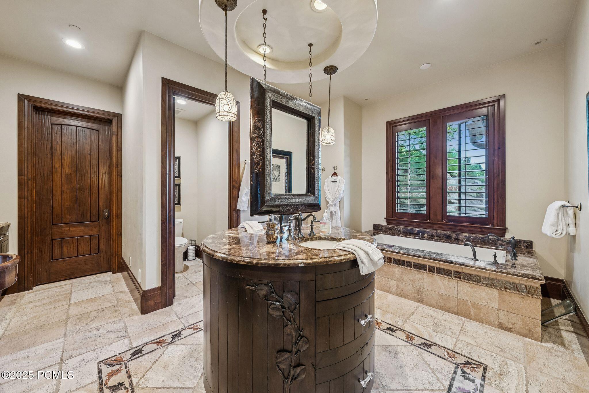 Park City, Utah 84060, United States, 8 Bedrooms Bedrooms, ,12 BathroomsBathrooms,Residential,Active,171517