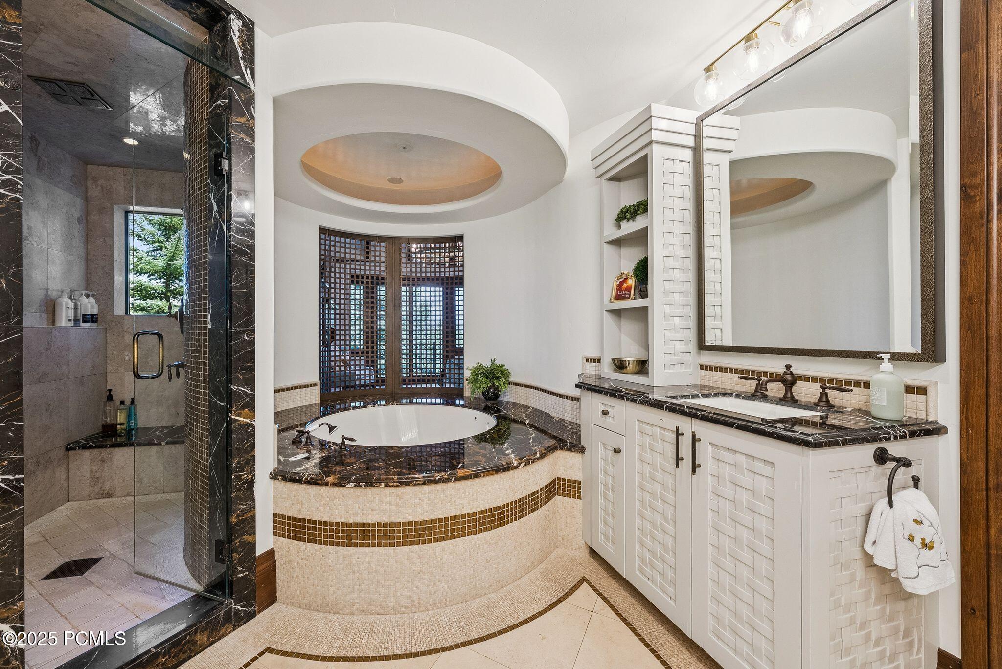 Park City, Utah 84060, United States, 8 Bedrooms Bedrooms, ,12 BathroomsBathrooms,Residential,Active,171517