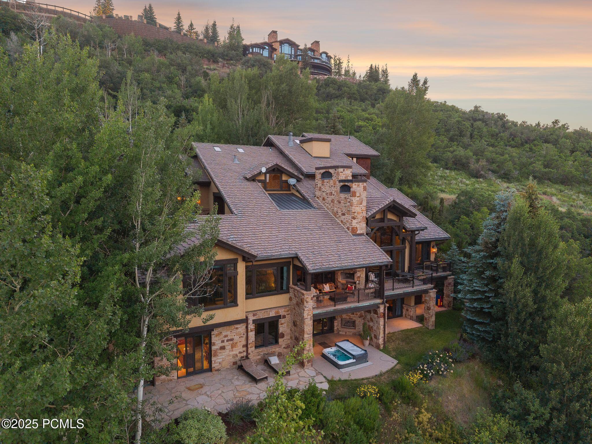Park City, Utah 84060, United States, 8 Bedrooms Bedrooms, ,12 BathroomsBathrooms,Residential,Active,171517