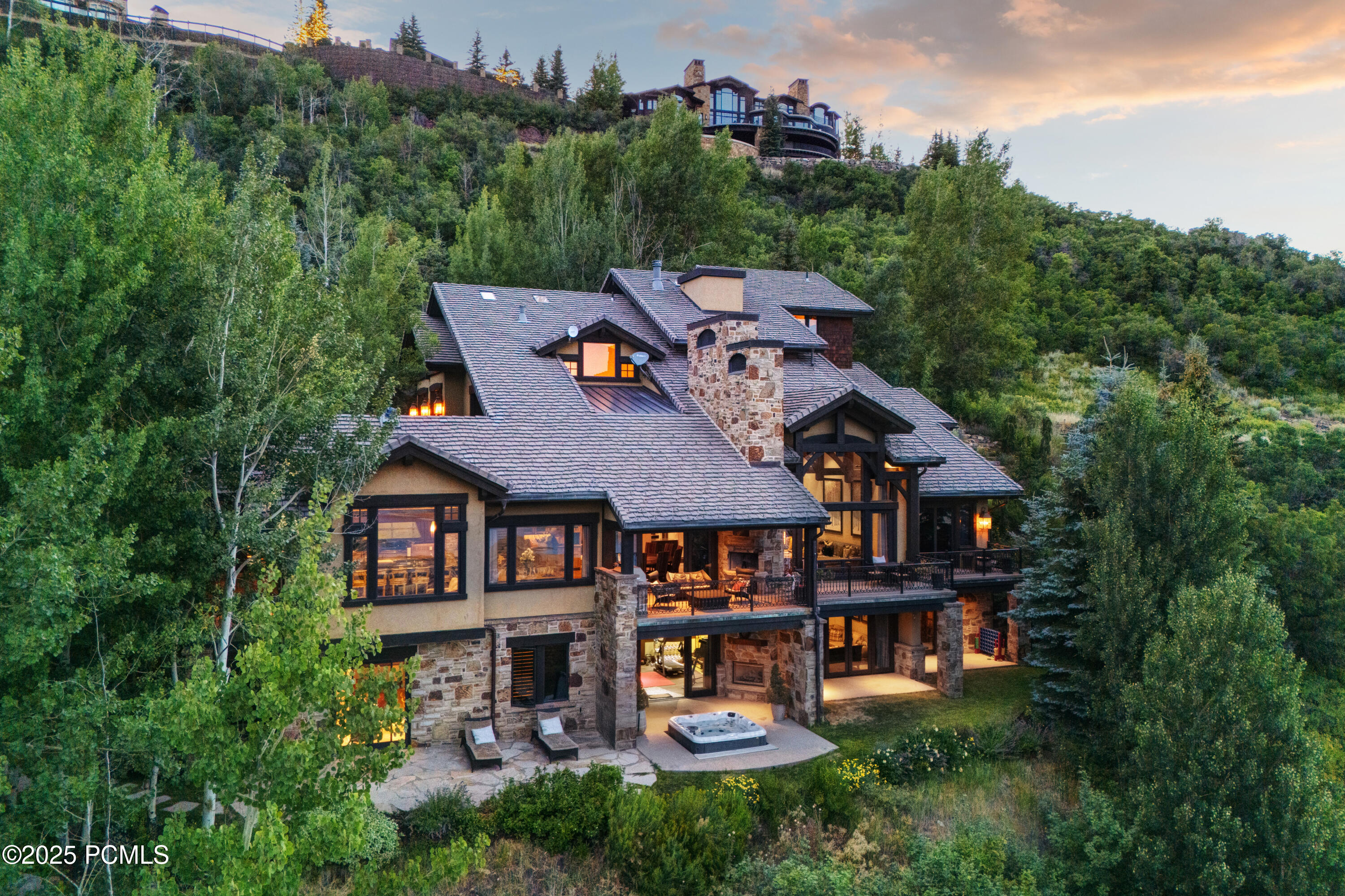 Park City, Utah 84060, United States, 8 Bedrooms Bedrooms, ,12 BathroomsBathrooms,Residential,Active,171517