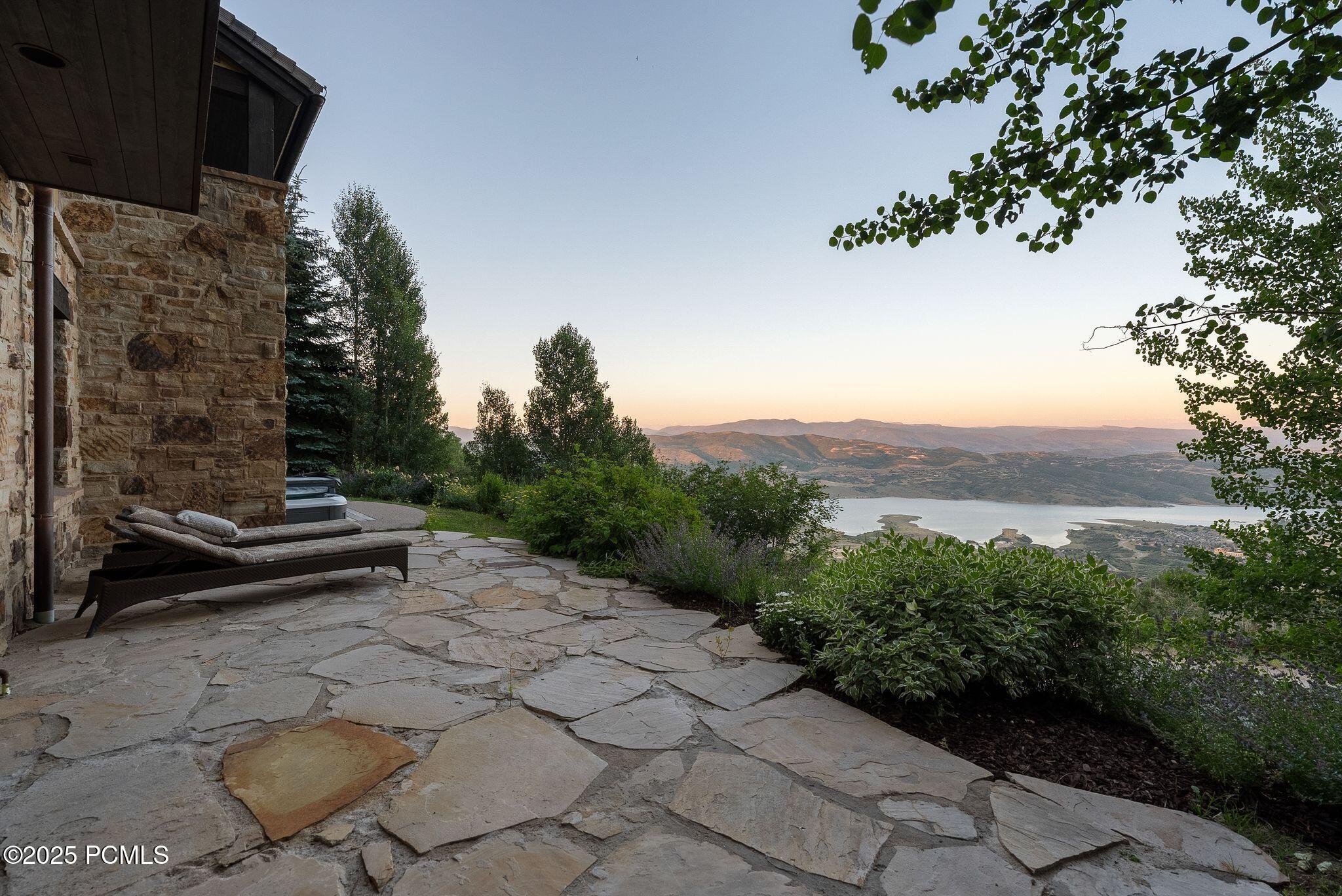 Park City, Utah 84060, United States, 8 Bedrooms Bedrooms, ,12 BathroomsBathrooms,Residential,Active,171517