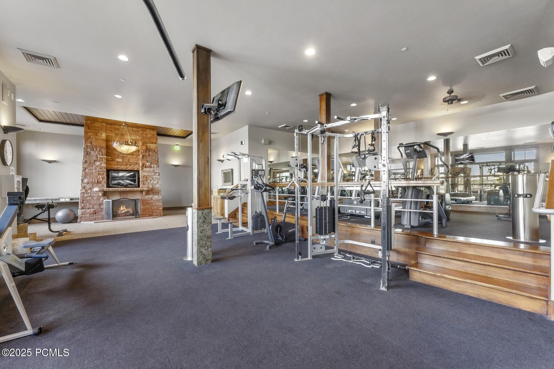 Park City, Utah 84060, United States, 6 Bedrooms Bedrooms, ,7 BathroomsBathrooms,Residential,Active,145398