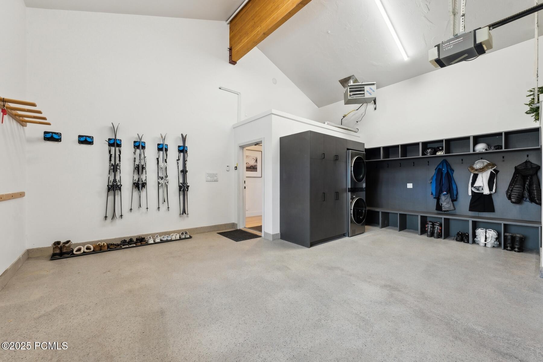 Park City, Utah 84060, United States, 6 Bedrooms Bedrooms, ,7 BathroomsBathrooms,Residential,Active,145398