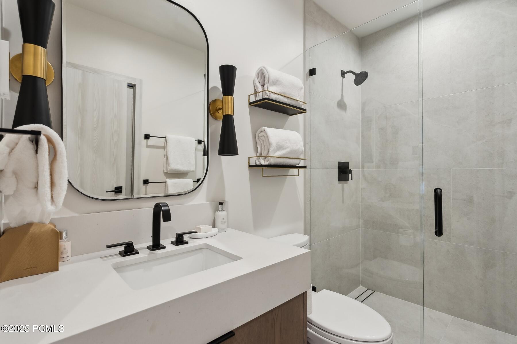 Park City, Utah 84060, United States, 6 Bedrooms Bedrooms, ,7 BathroomsBathrooms,Residential,Active,145398