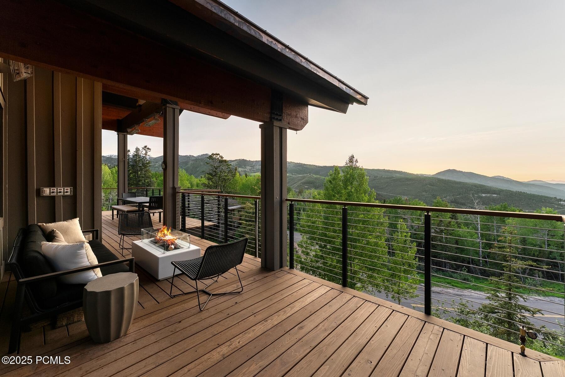 Park City, Utah 84060, United States, 6 Bedrooms Bedrooms, ,7 BathroomsBathrooms,Residential,Active,145398